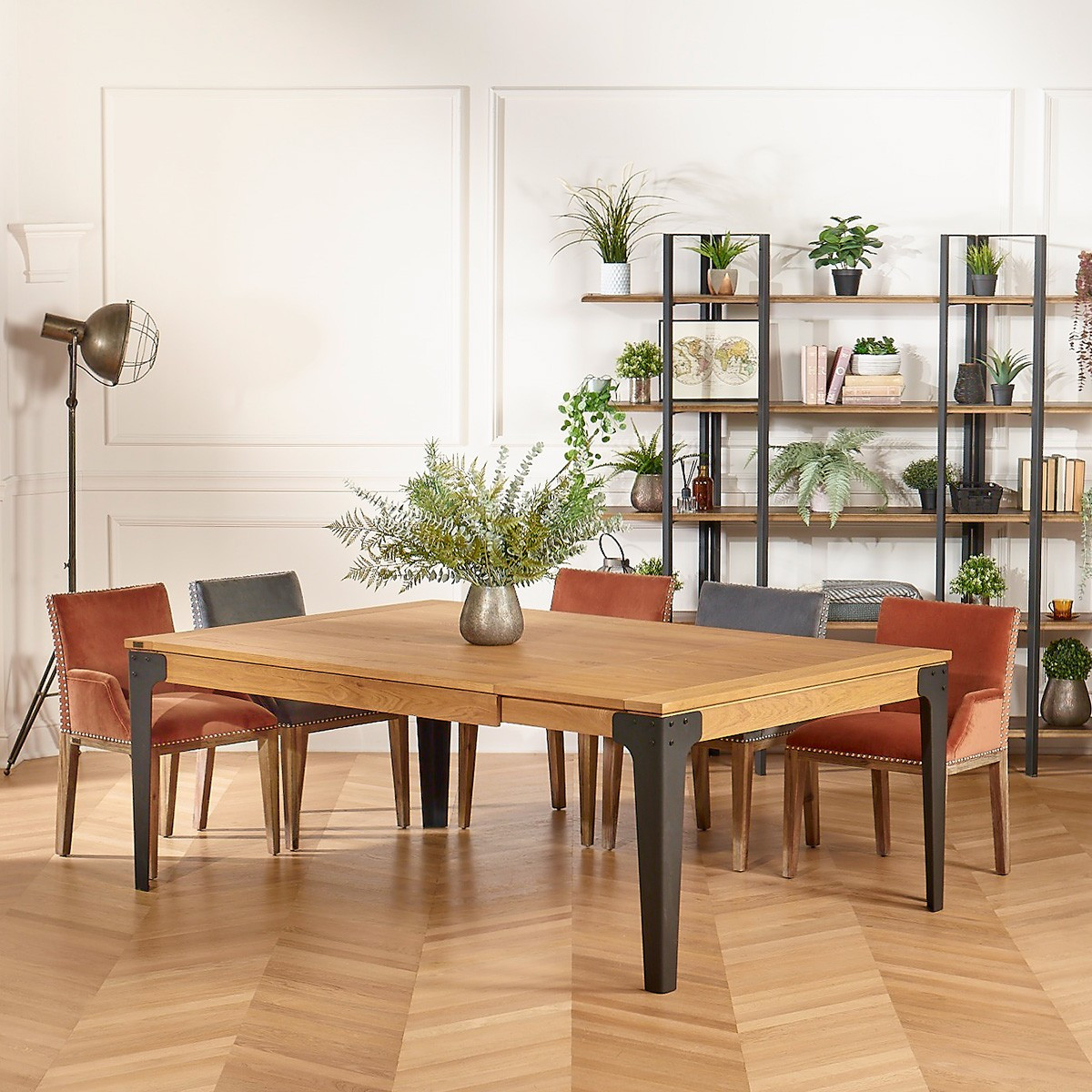 Table carrée en chêne et métal 1 rallonge 8/10 couverts ATHENA, ROBIN DES BOIS