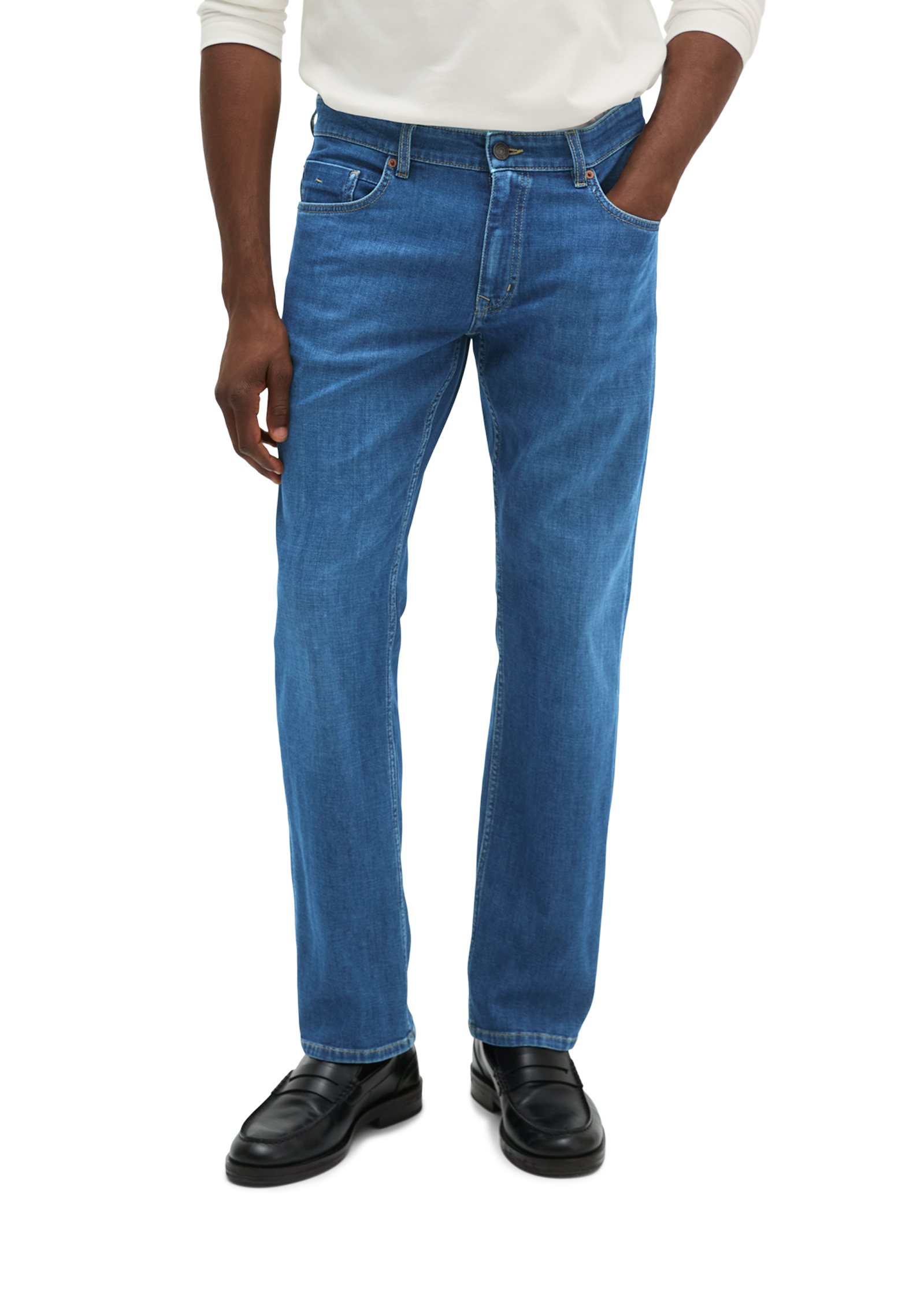 Jeans modèle Kemi regular en denim doux au toucher cashmere, MARC O'POLO