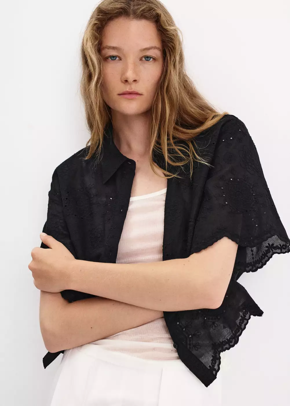 Chemise courte brodée, MANGO