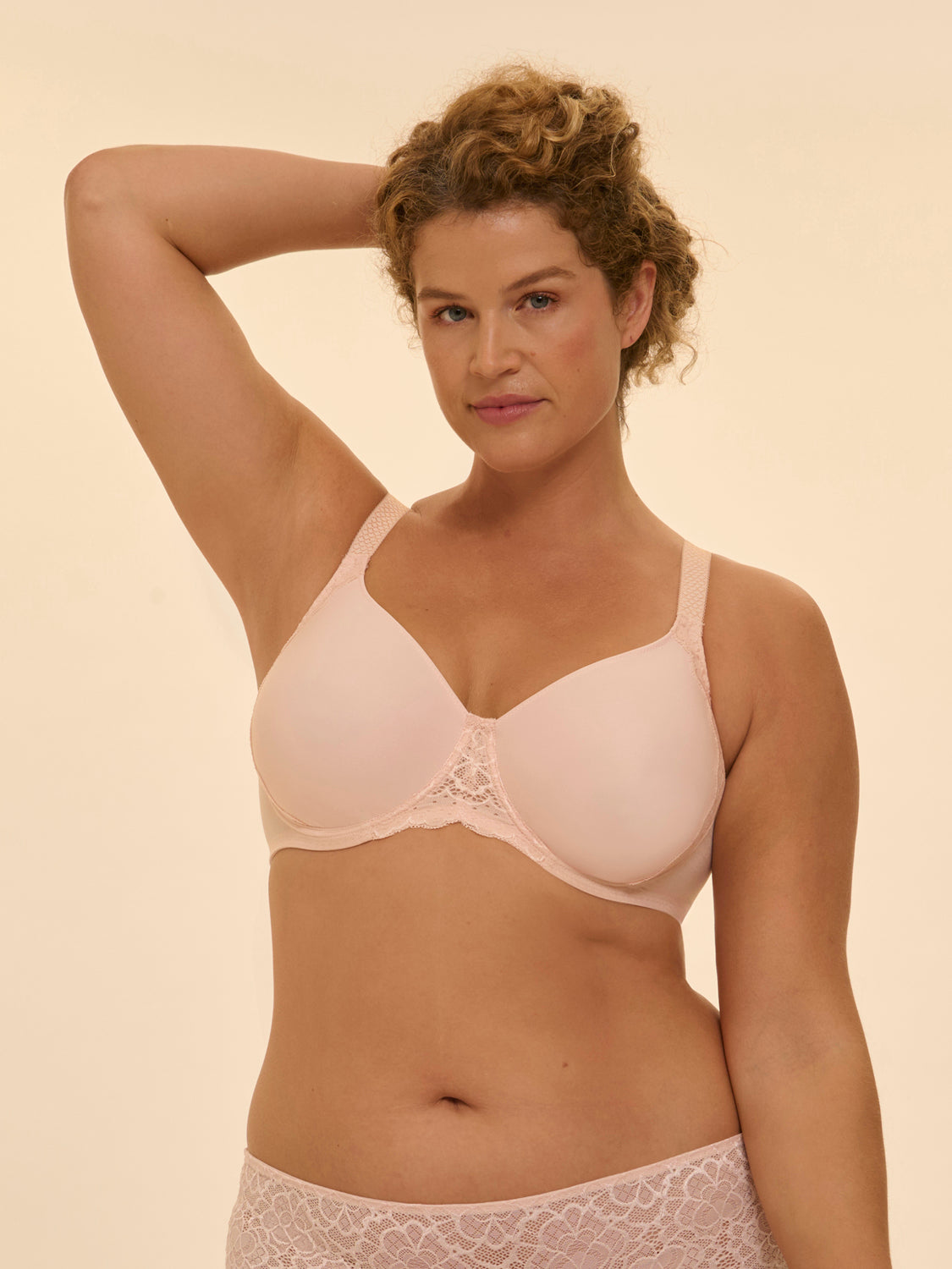 Soutien-gorge avec armatures moulé rigide, CARESSE, SIMONE PERELE