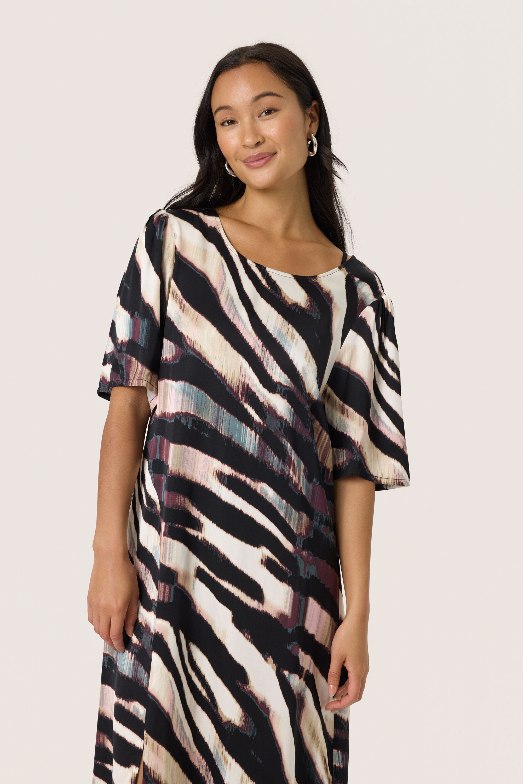 Robe, SOAKED IN LUXURY