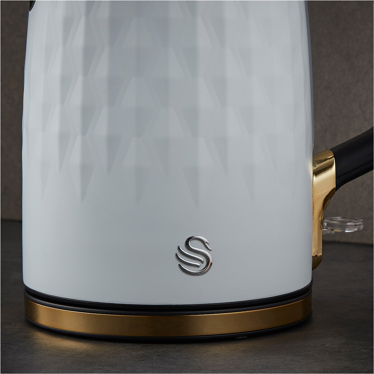 Swan white kettle online