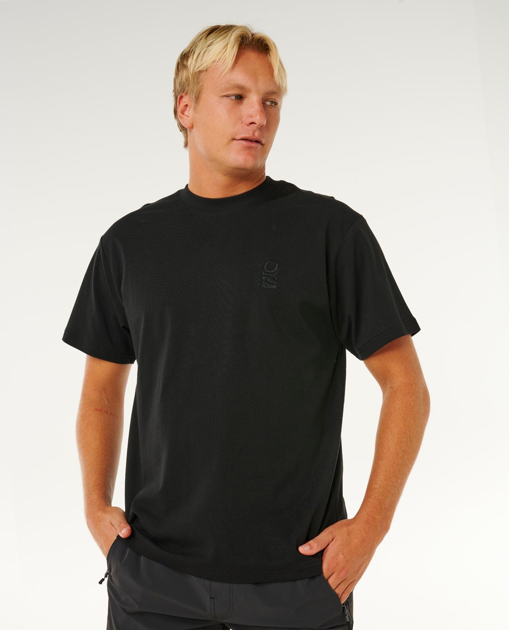 T-shirt SEARCH EMBROIDERY TEE, RIP CURL