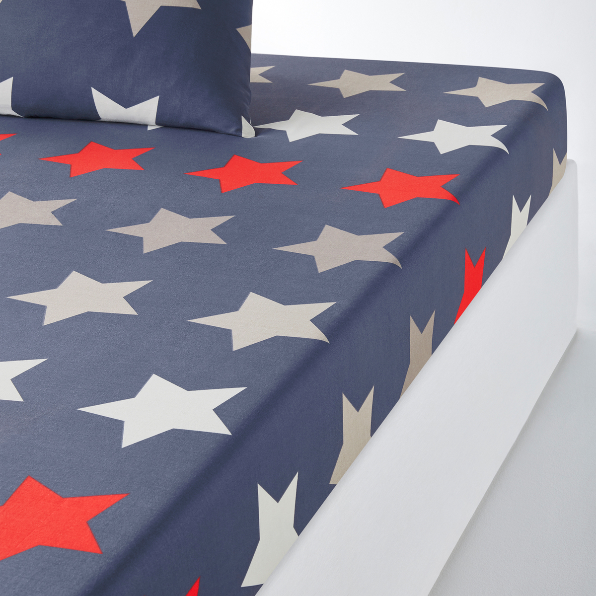 Stars 100% Cotton Fitted Sheet