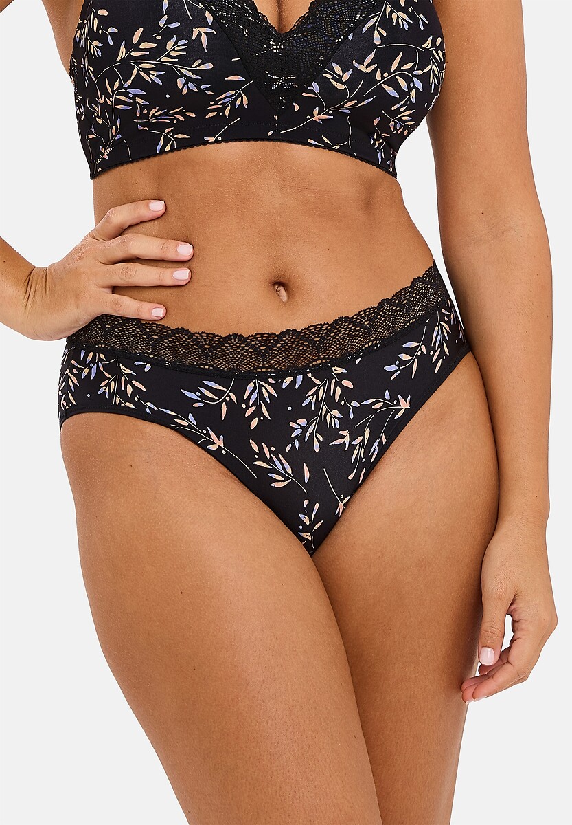 Coline Briefs, SANS COMPLEXE