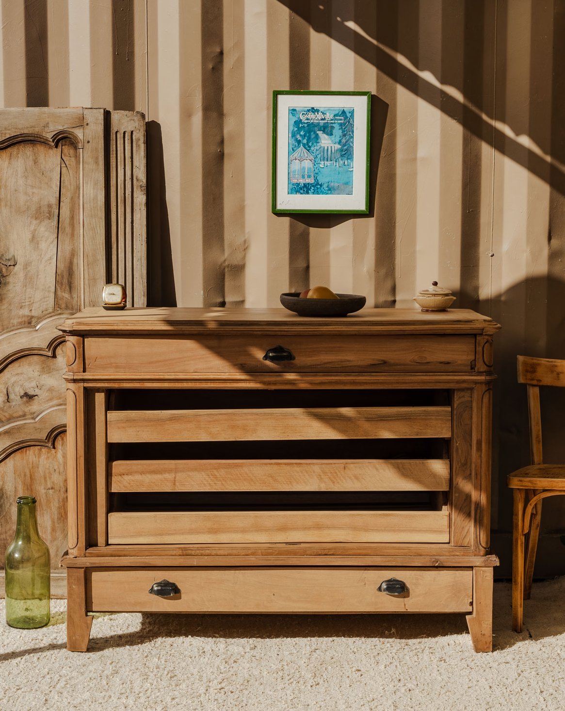 Buffet en bois Gilbert N°1752 - Bon état, DEBONGOUT