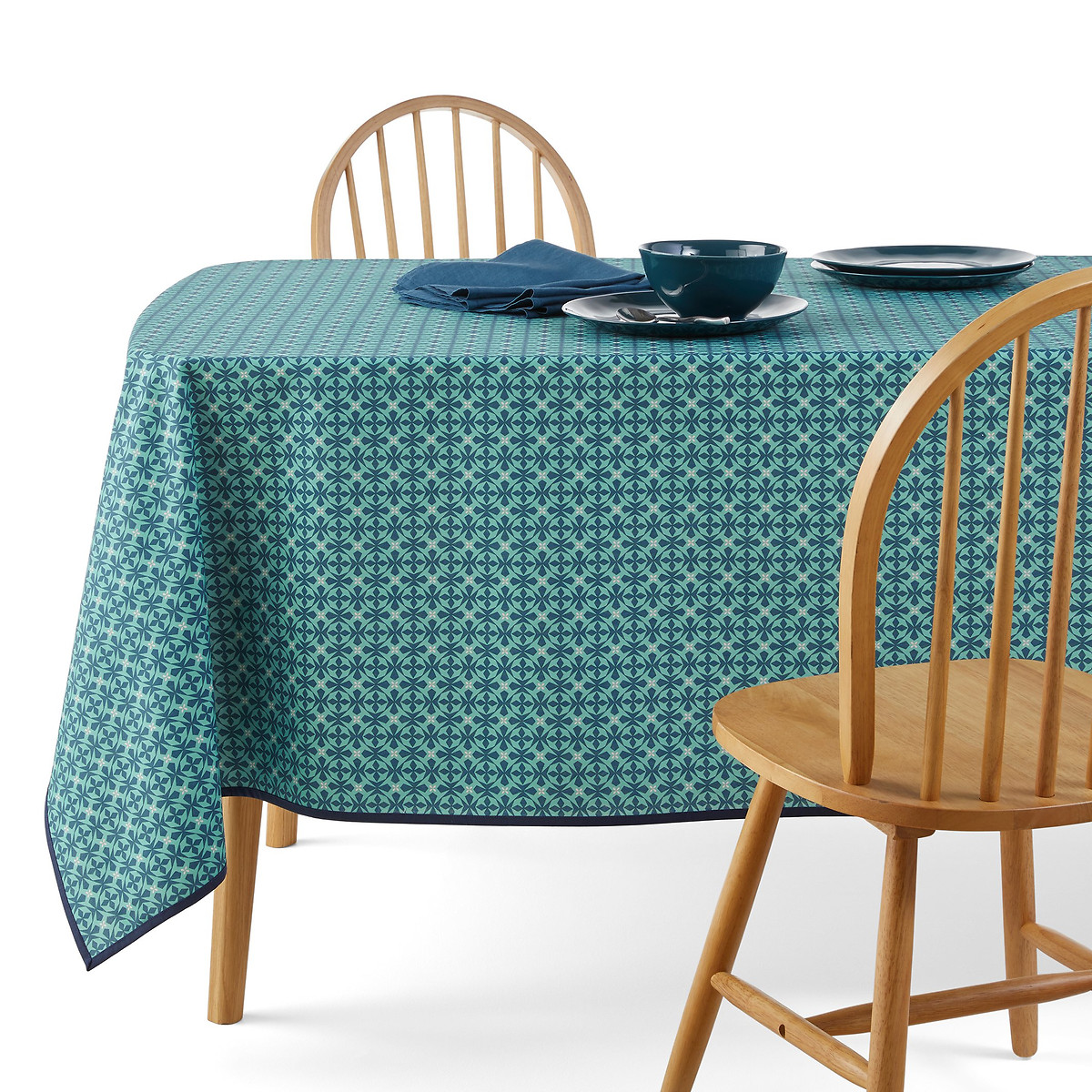 Azila Anti Stain Geometric Tablecloth