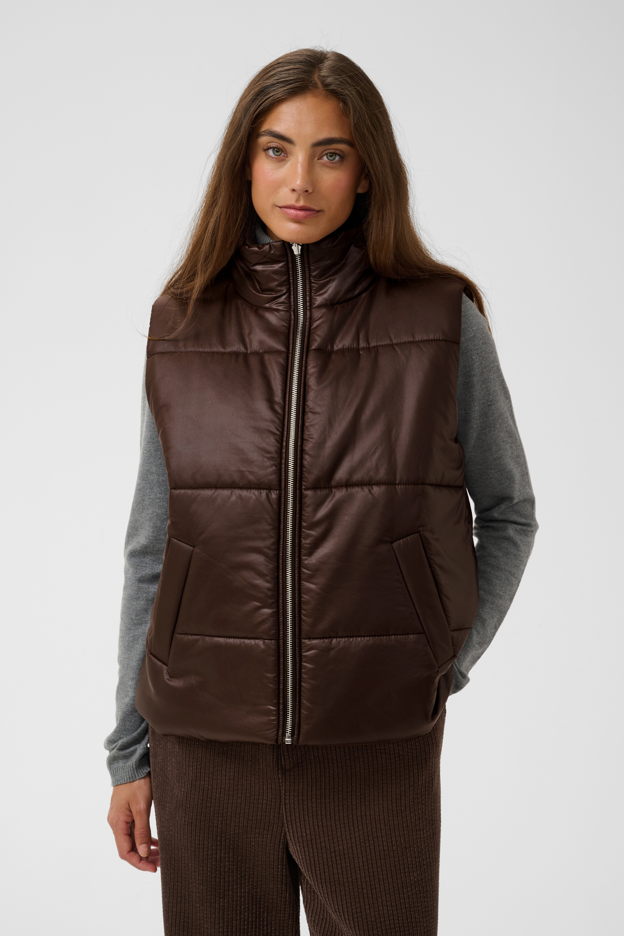 Manteau, CULTURE