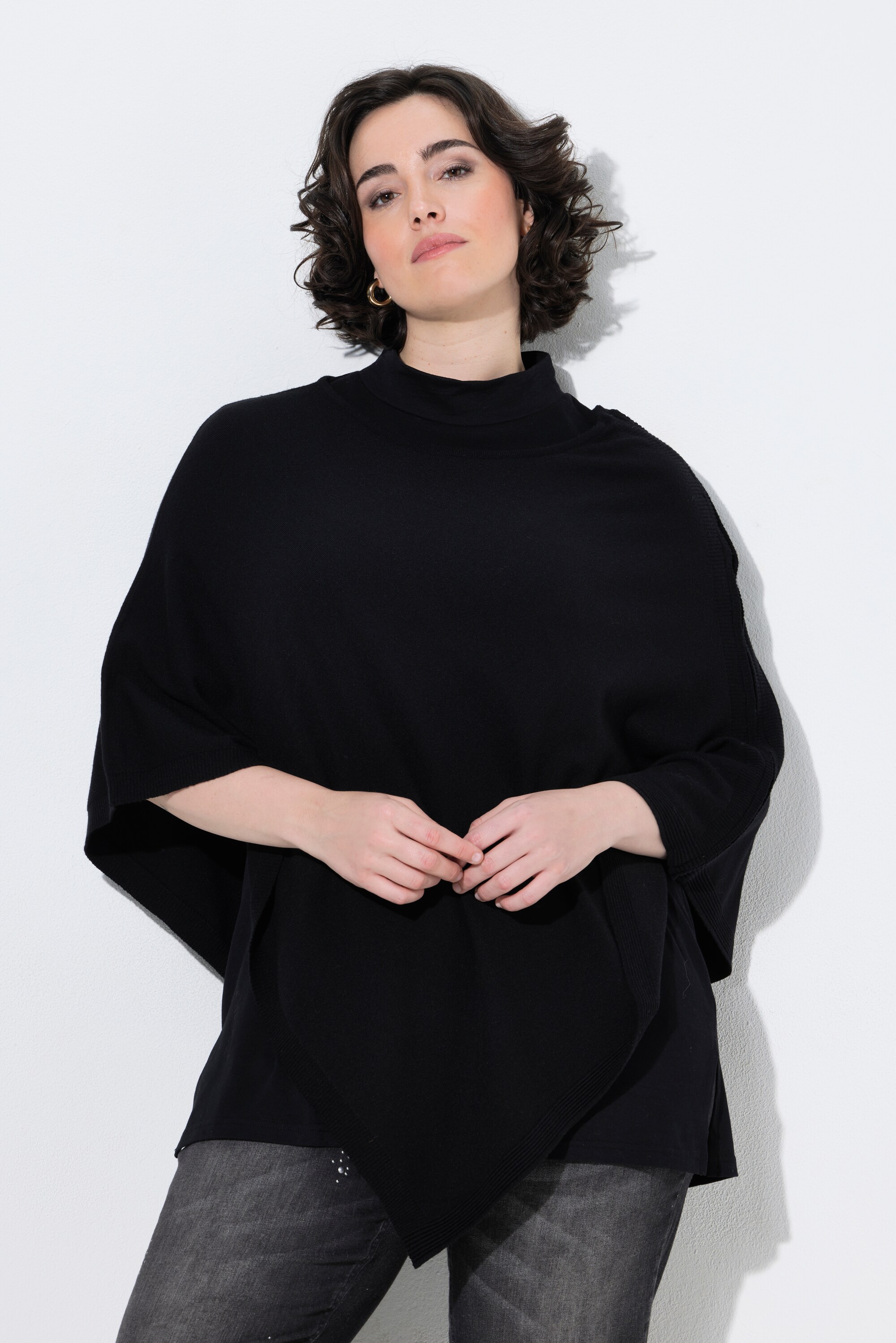 Poncho en maille, base en pointe, ULLA POPKEN