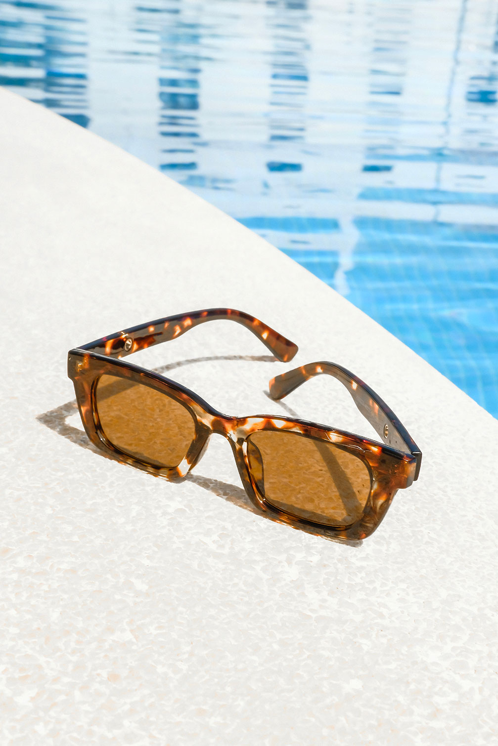 Tableau lunette au bord de l'eau, HEXOA