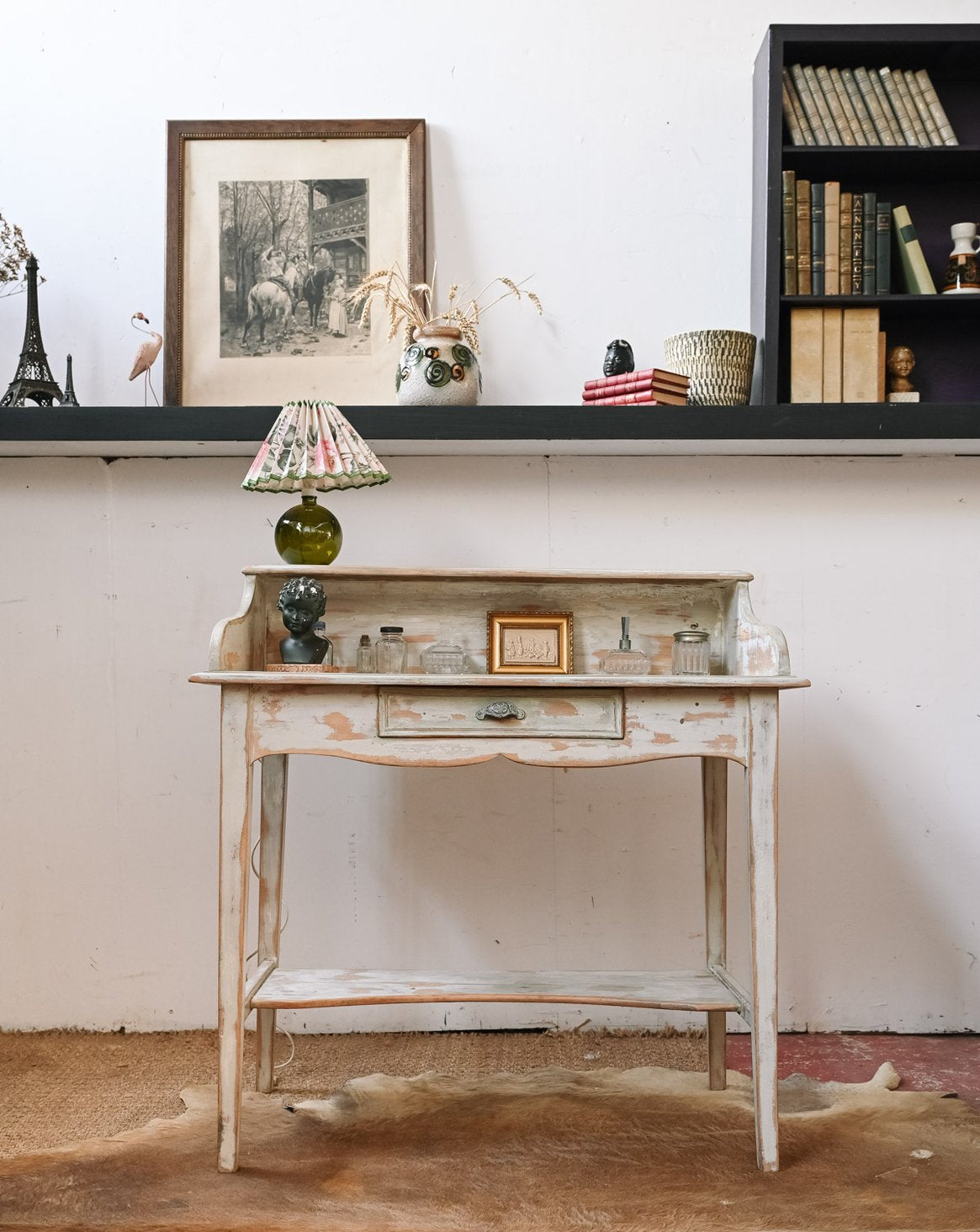 Secrétaire romantique en bois clair Honoré N°227 - Bon état, DEBONGOUT