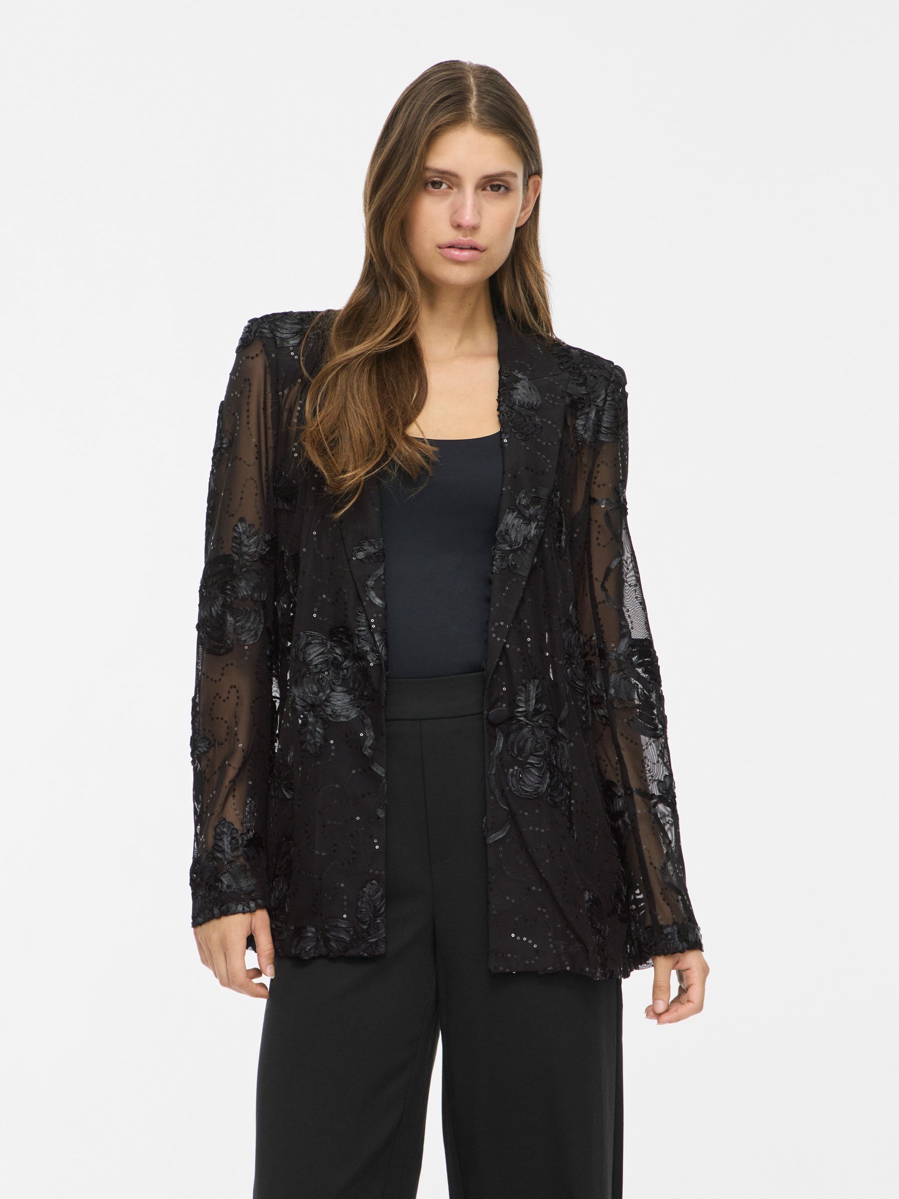 Blazer, VILA