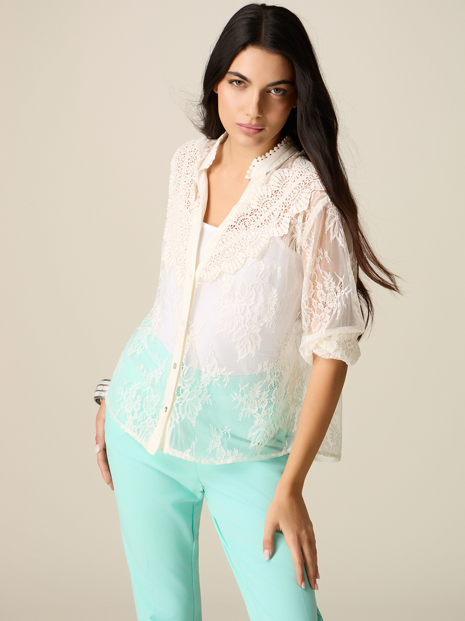 Chemise brodée transparente, OLTRE