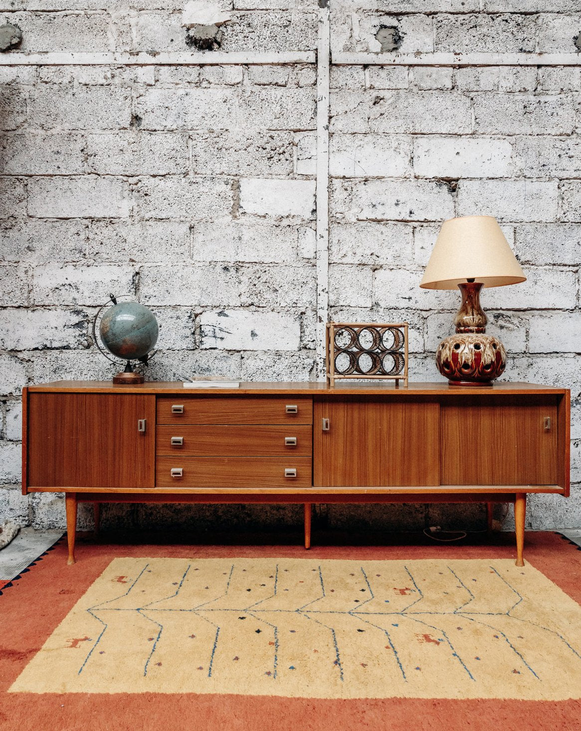 Enfilade en bois Margaret N°62 - Bon état, DEBONGOUT