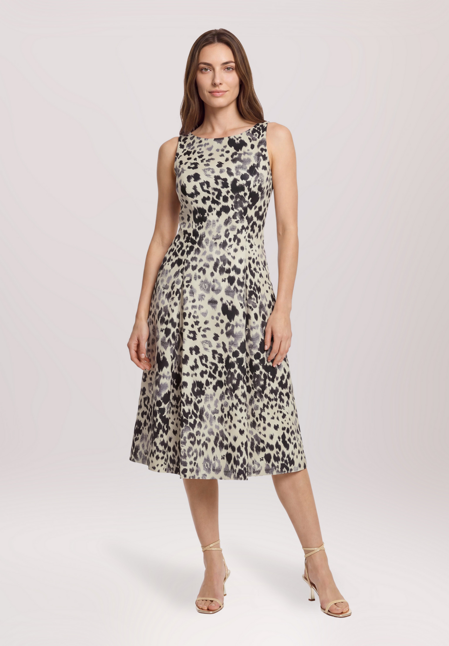 Robe de cocktail à plis creux, VERA MONT