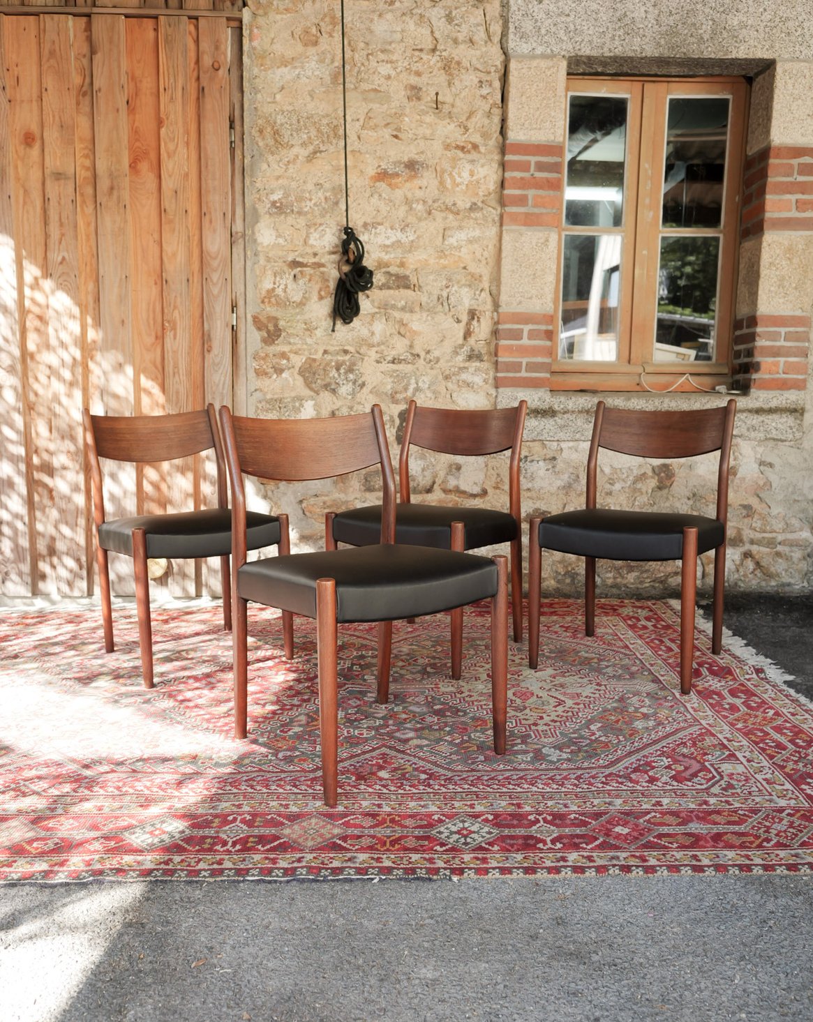 Lot de 4 chaises scandinaves Alma N°1990 - Bon état, DEBONGOUT