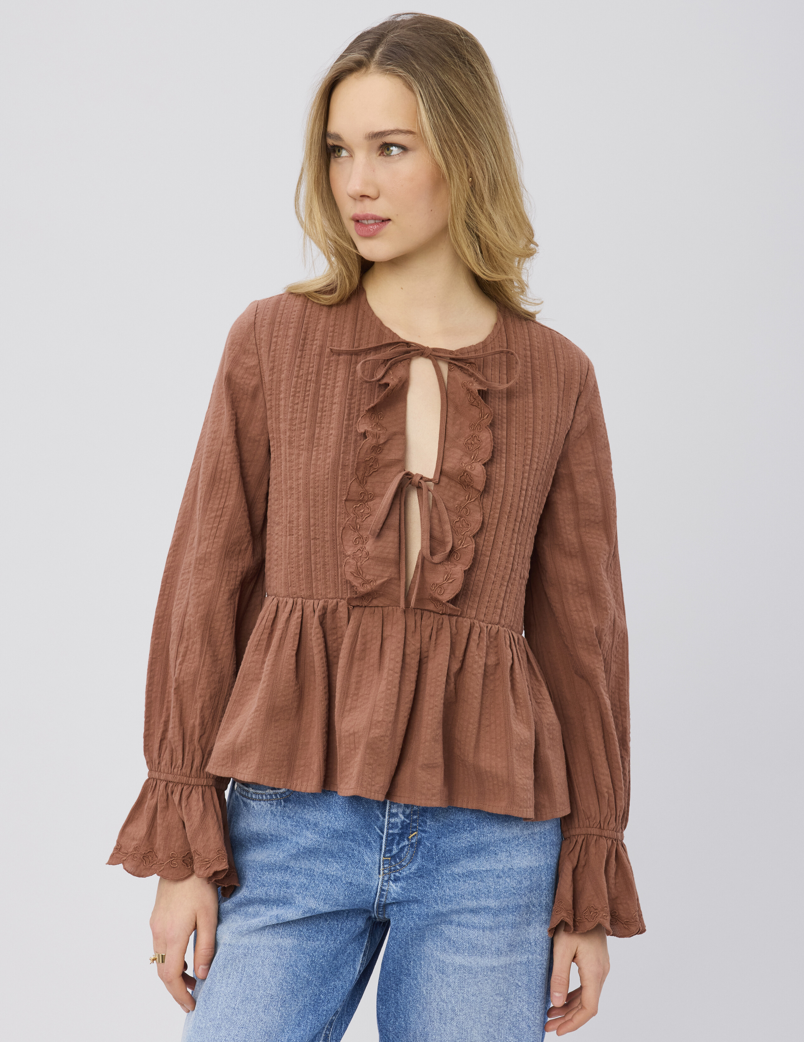 Blouse à nouer, BZB