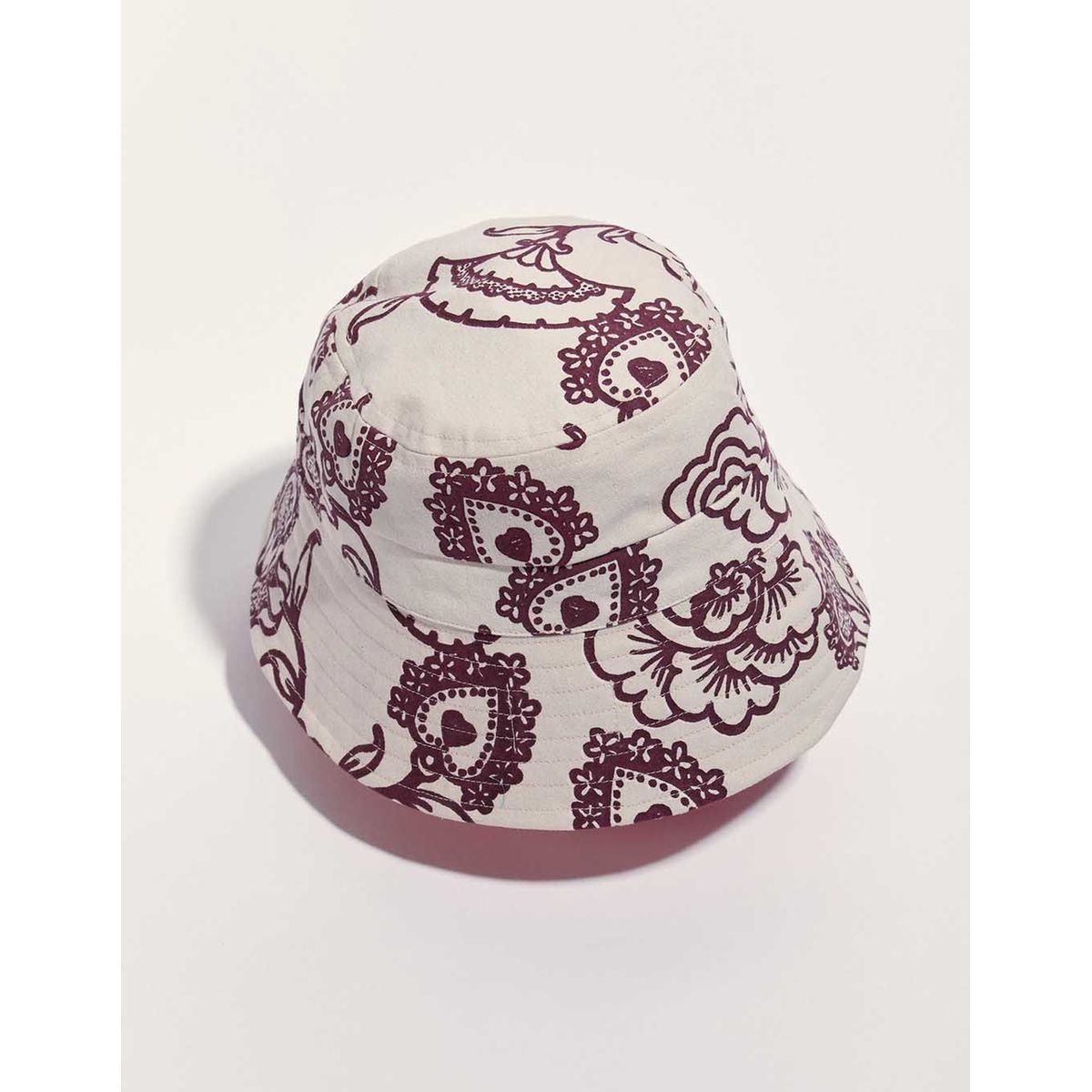 Chapeau rouge femme La Redoute
