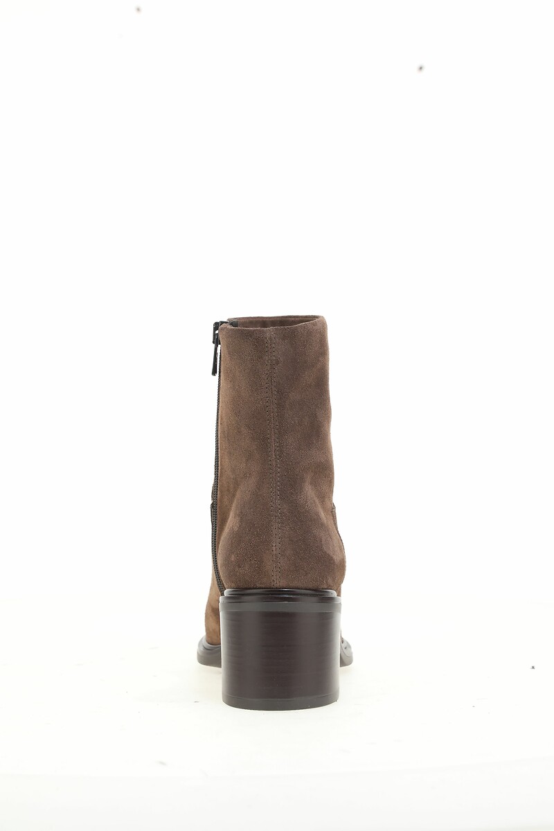 MJUS Botas puntiagudas de piel de ante — foto 3