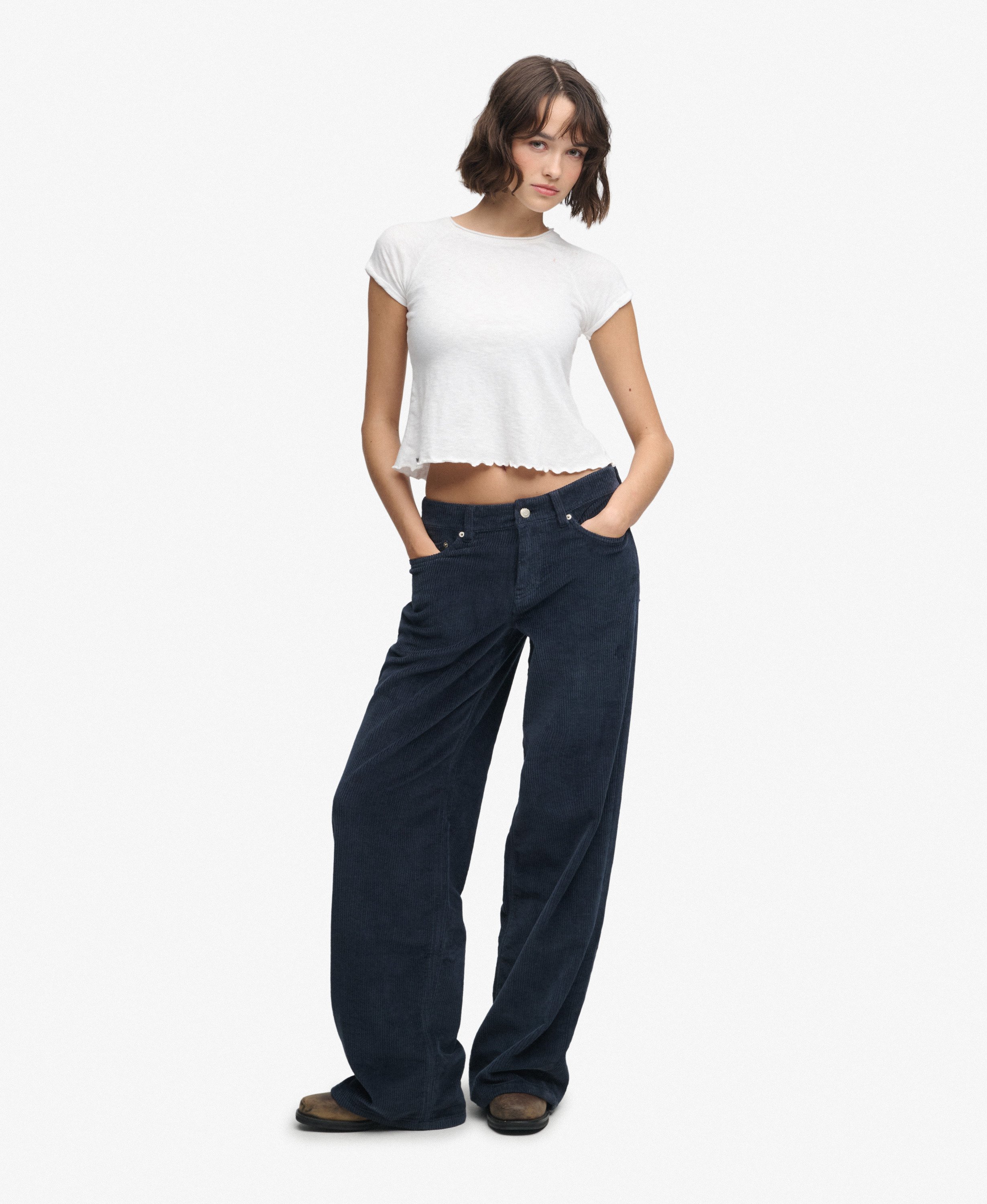 Pantalon en Velours Côtelé Large Taille Moyenne, SUPERDRY