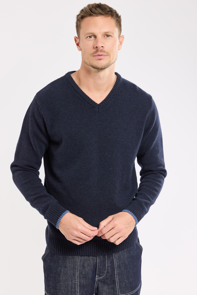 Pull col V en laine, GUY DE BERAC