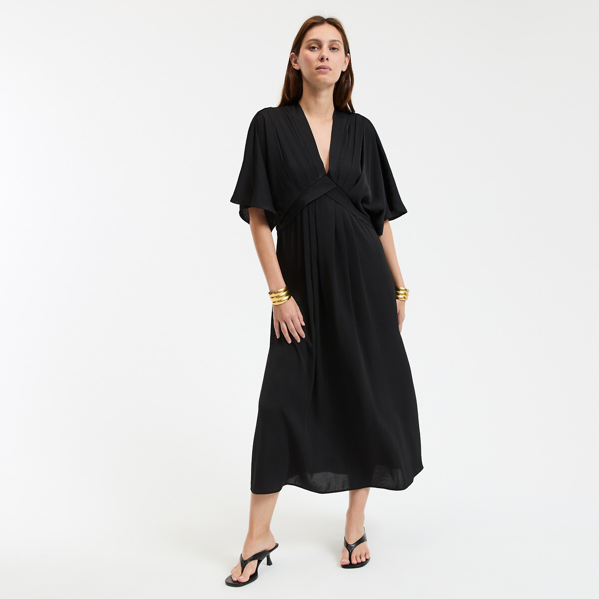 Robe longue évasée, col V, manches aux coudes