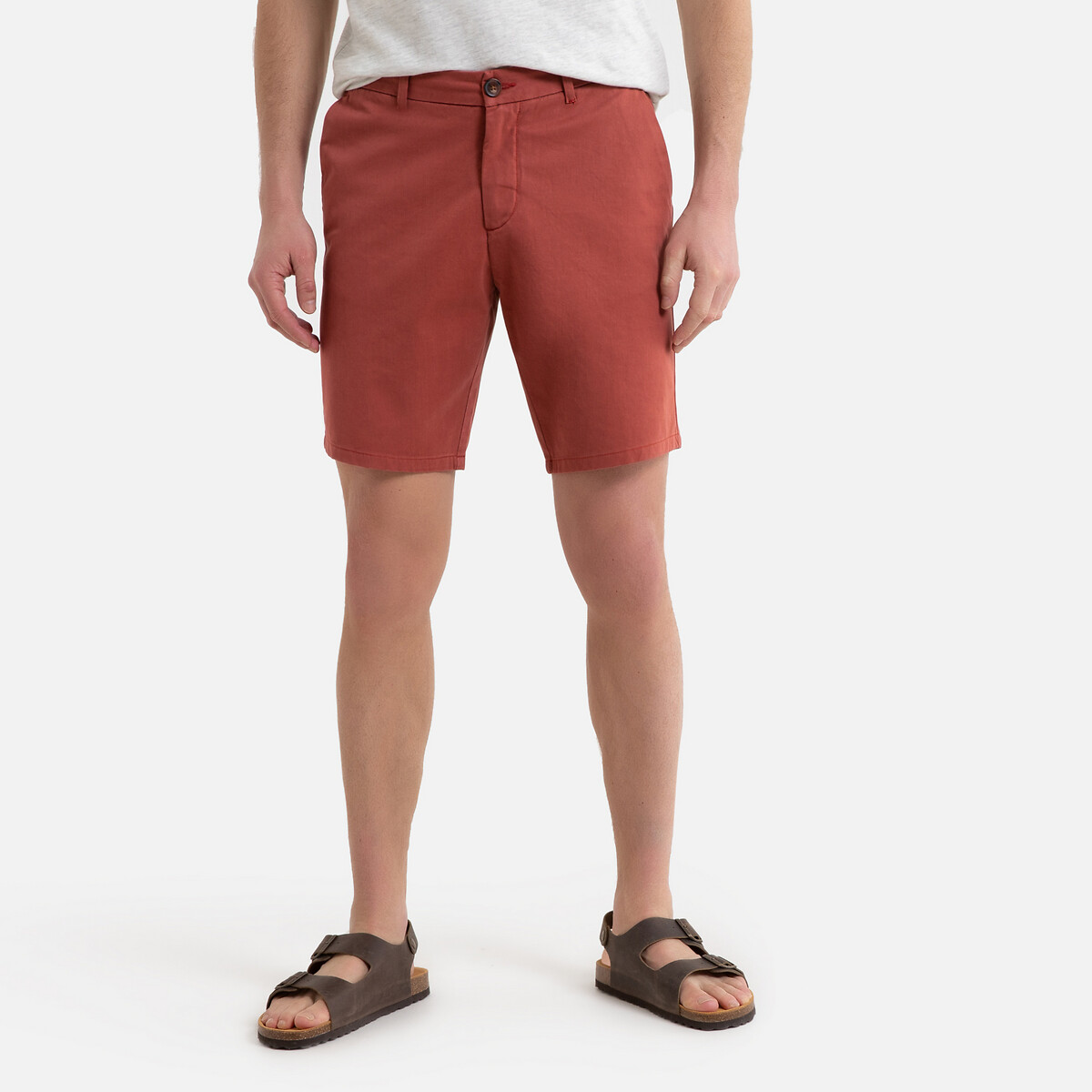 bermudas rojas hombre