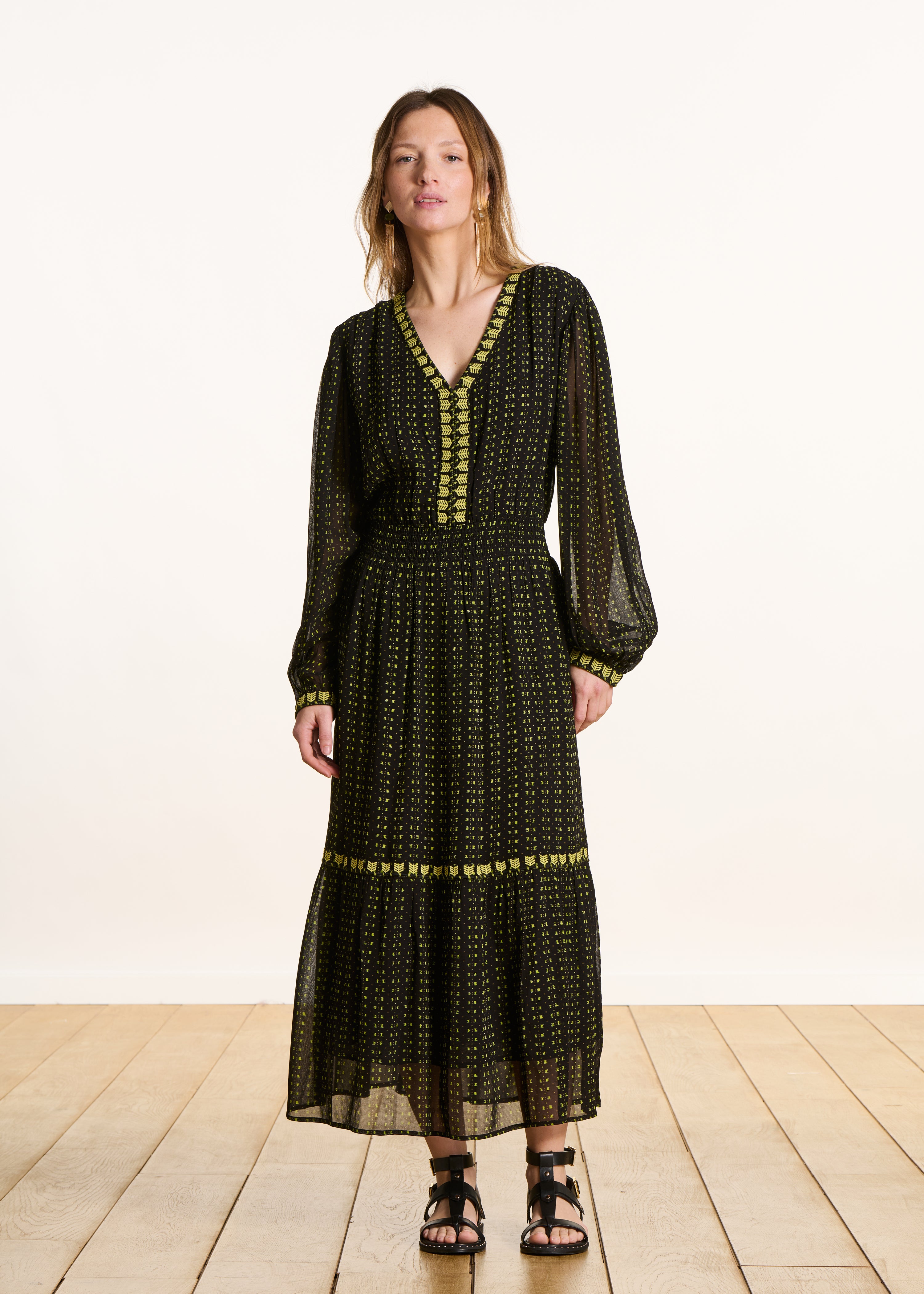 Robe longue cintrée imprimée à manches longues, LA FEE MARABOUTEE