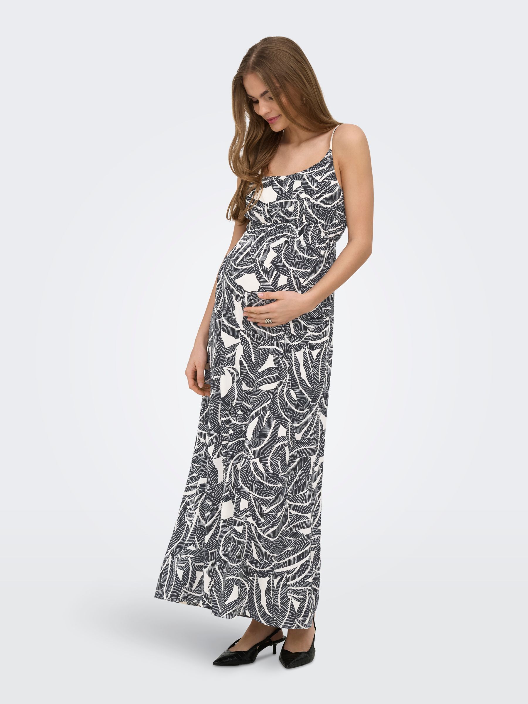 Robe, ONLY