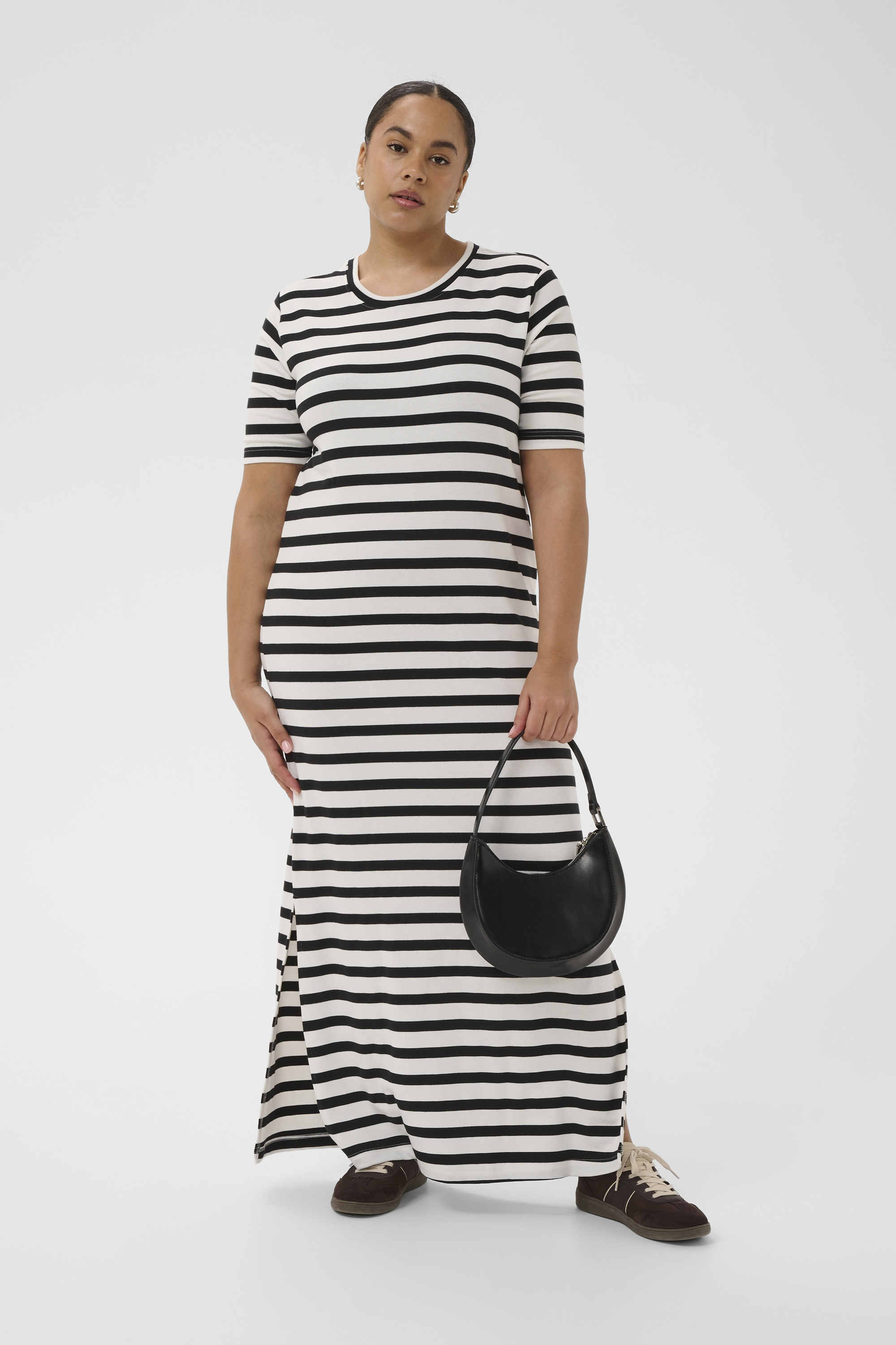 Robe, KAFFE CURVE