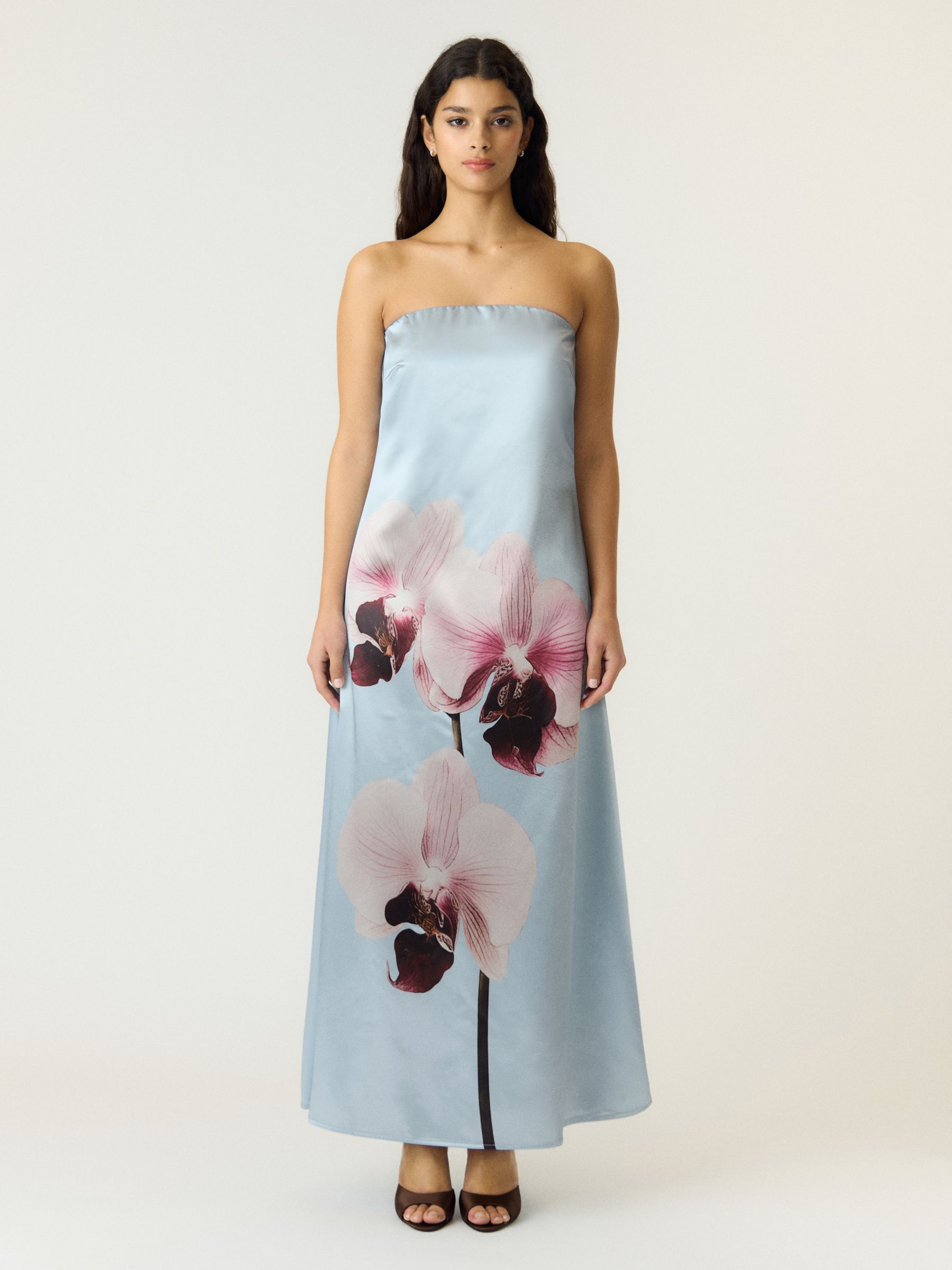 Robe Longue, YAS