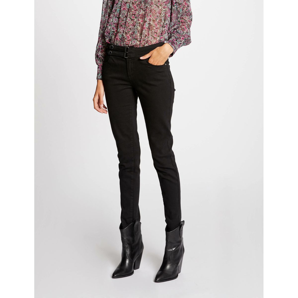 Jeans skinny avec pattes boutonnées