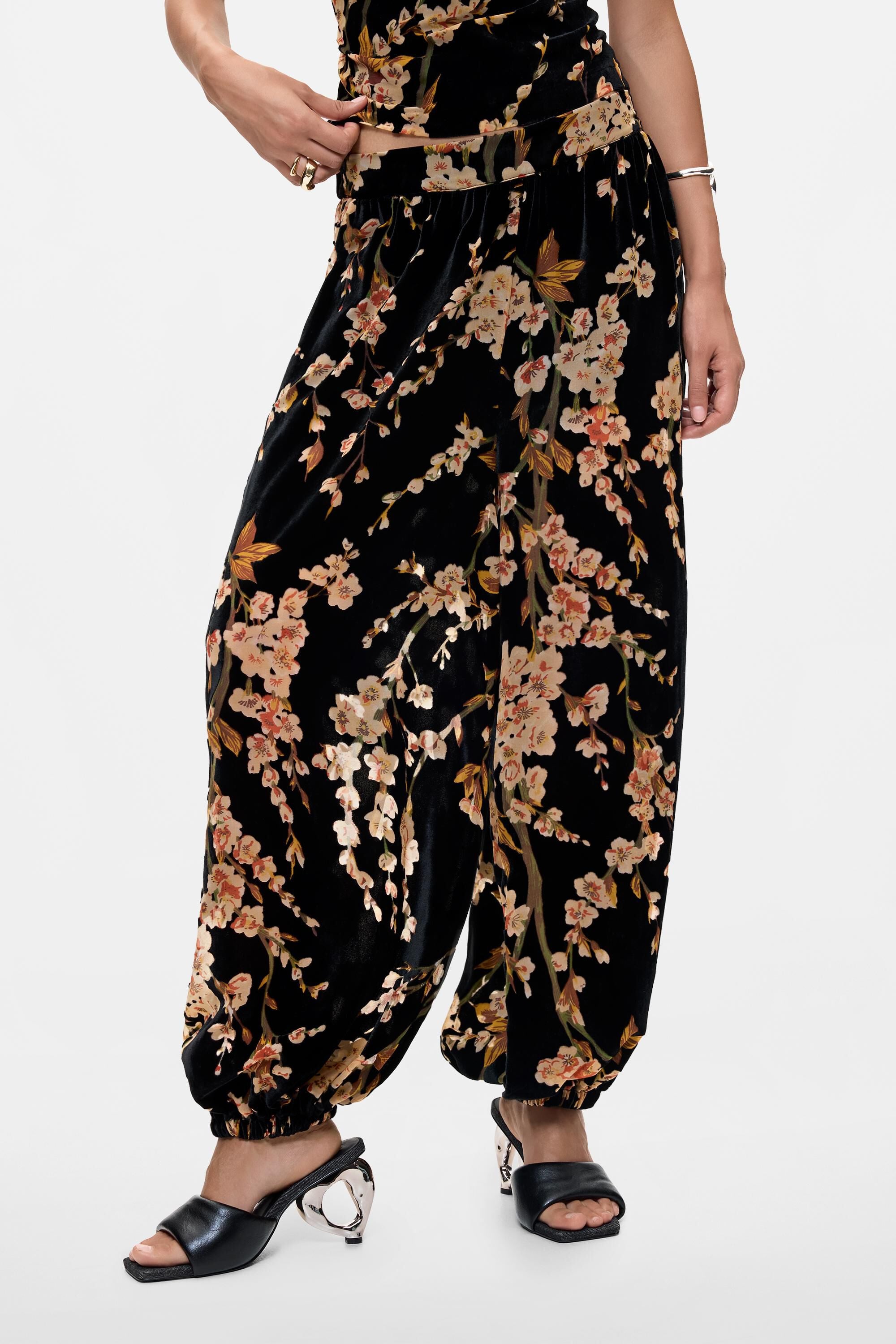 Pantalon ballon à fleurs en velours, DESIGUAL