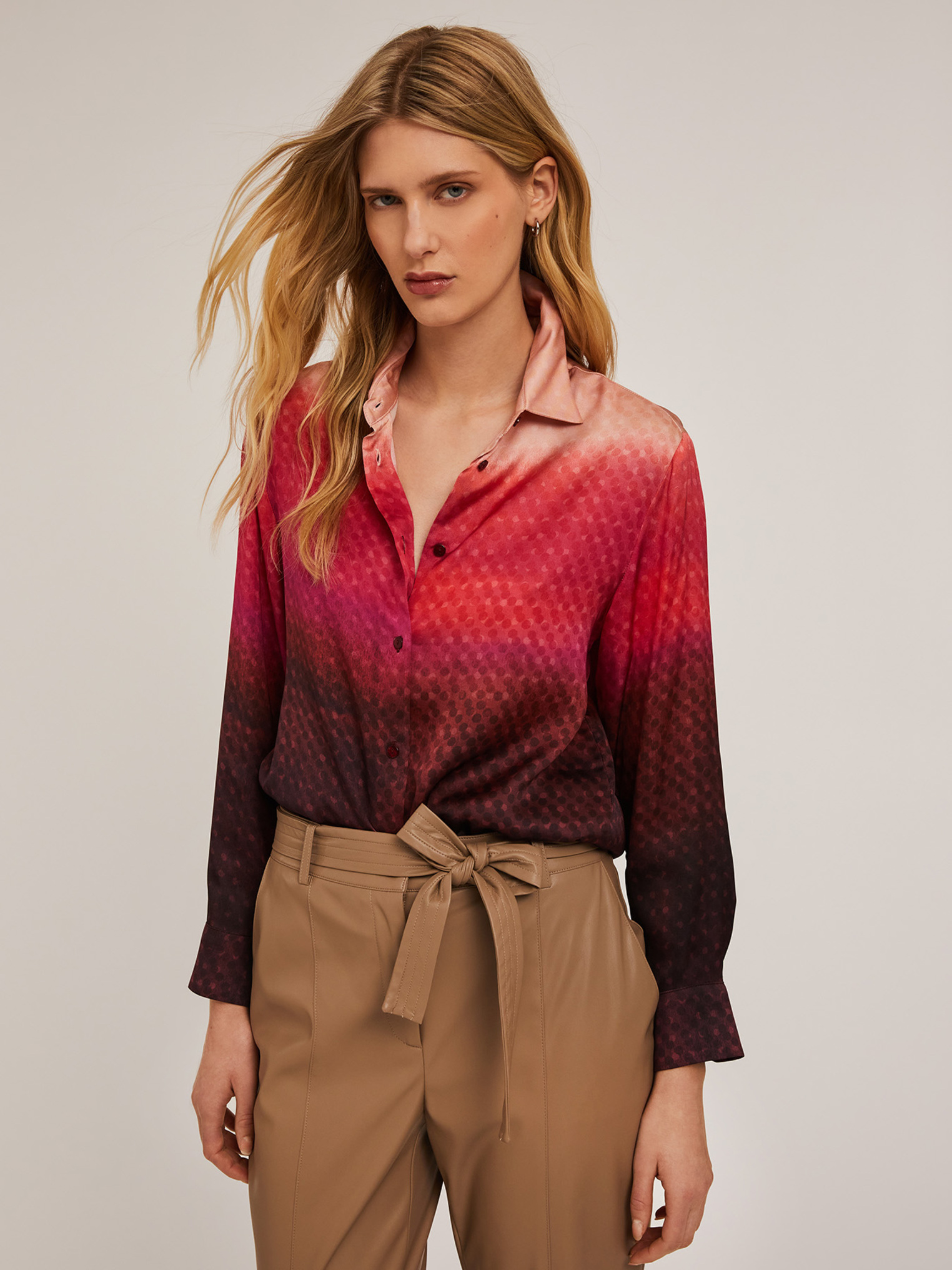 Chemise en satin dégradé, MOTIVI