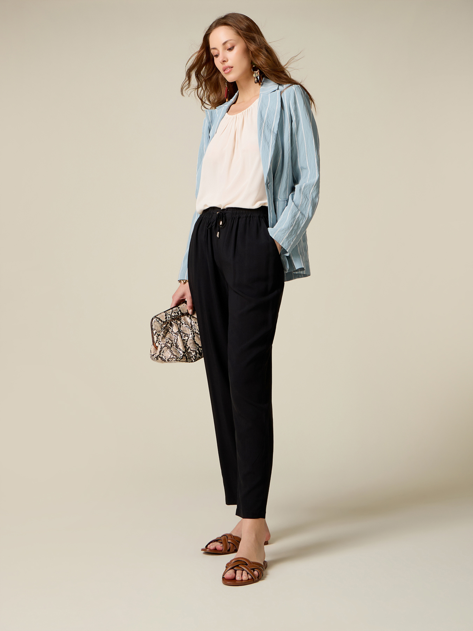 Pantalon de jogging, OLTRE