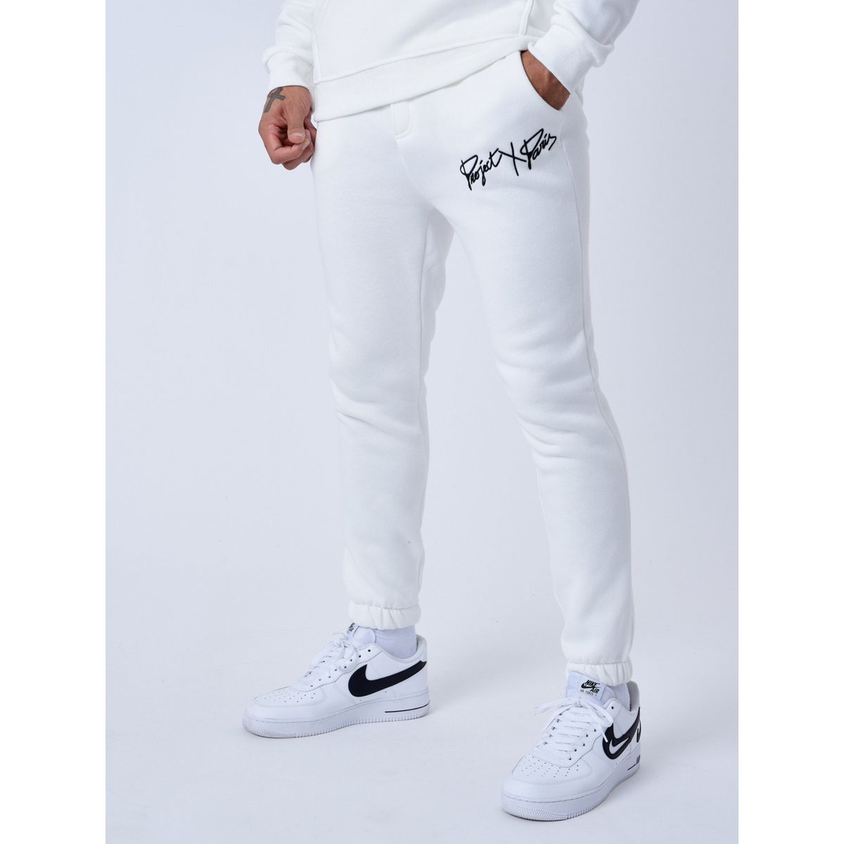 Jogging homme serré en bas new arrivals