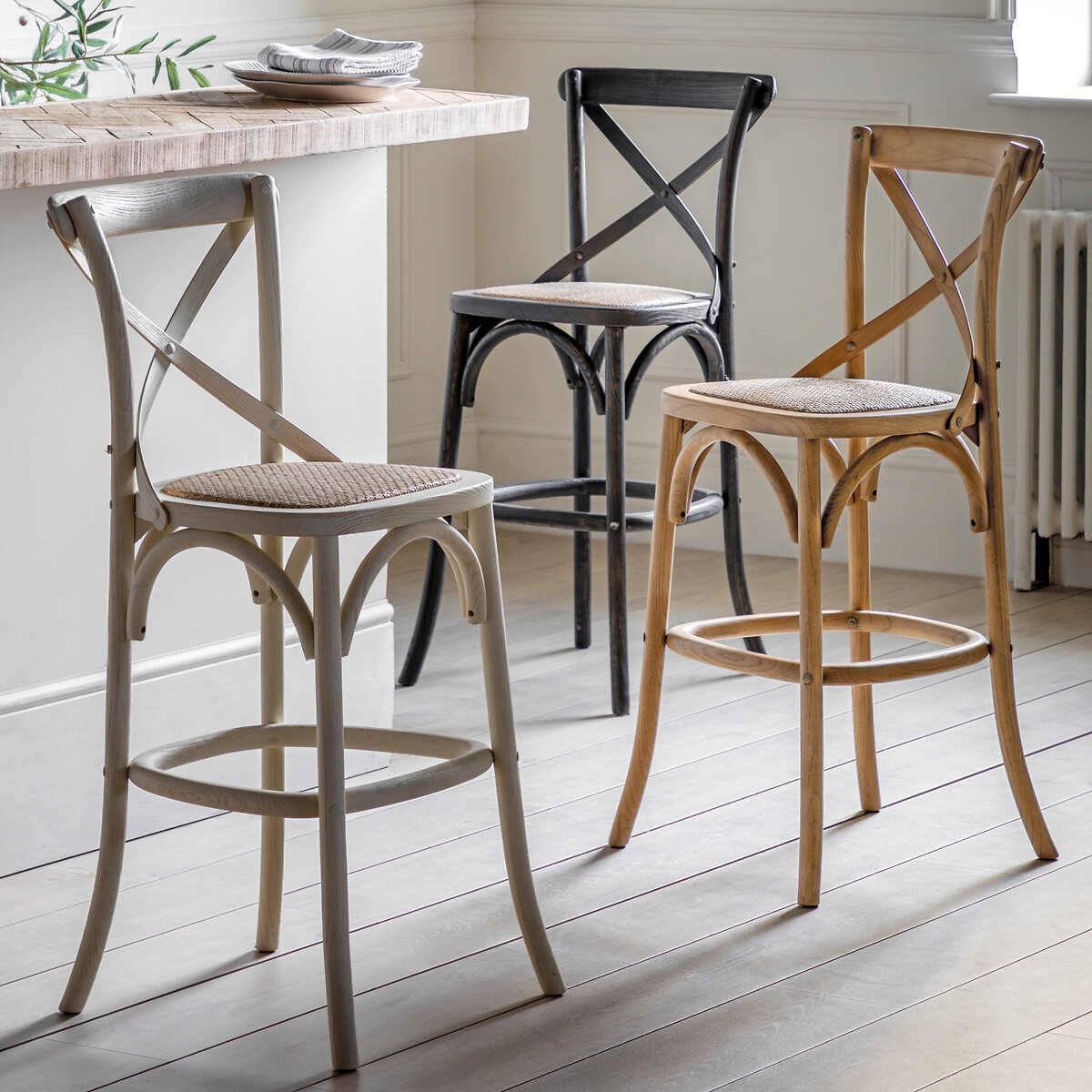 Chaska french-vintage rattan café counter stools (set of 2) Édité