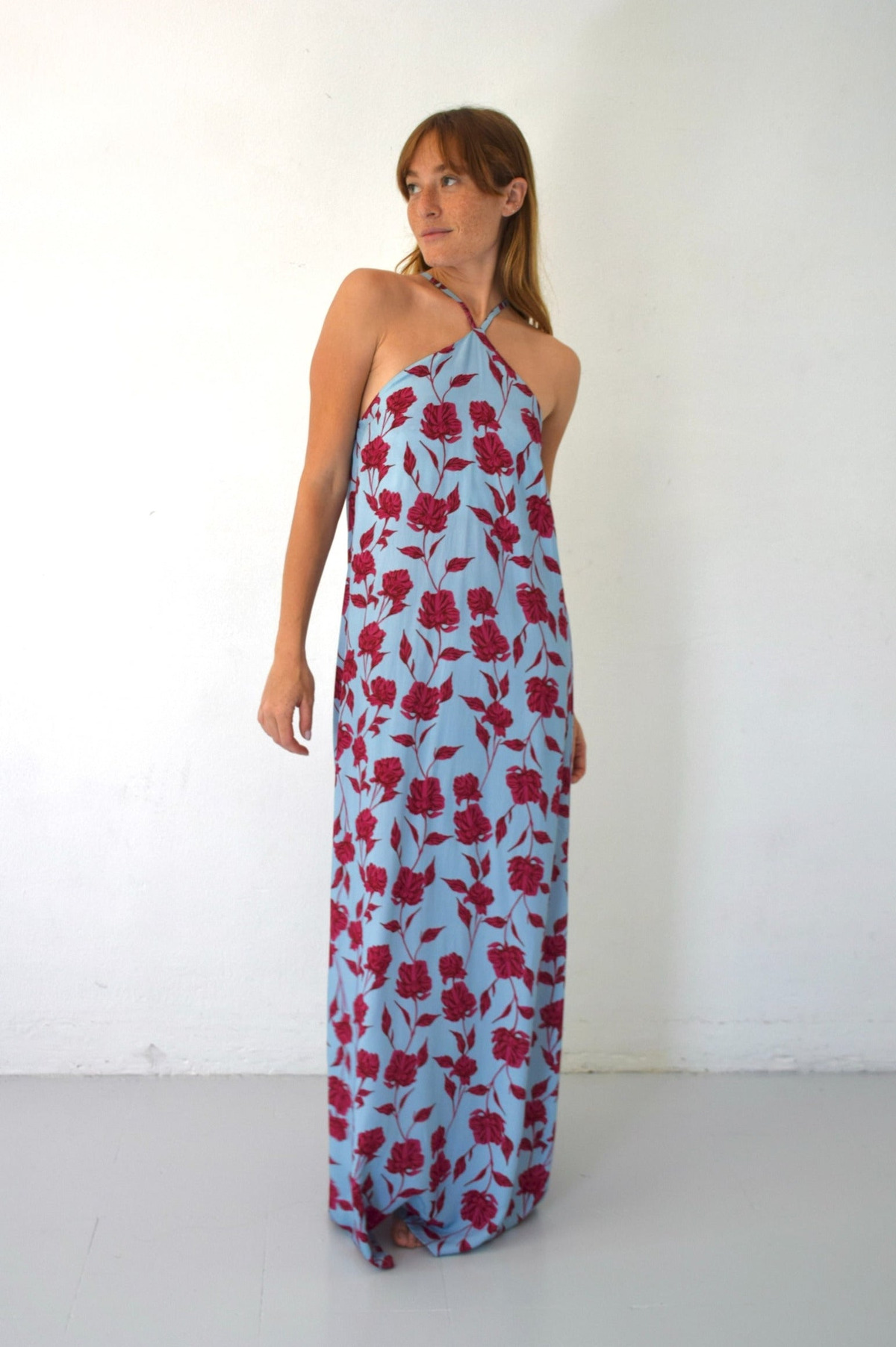 Robe longue satinée fleurie KATE, MINDTRAVELER