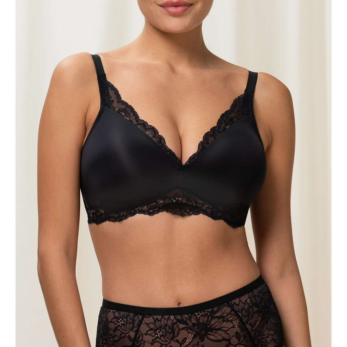 Image of Amourette Charm Bra without Underwiring