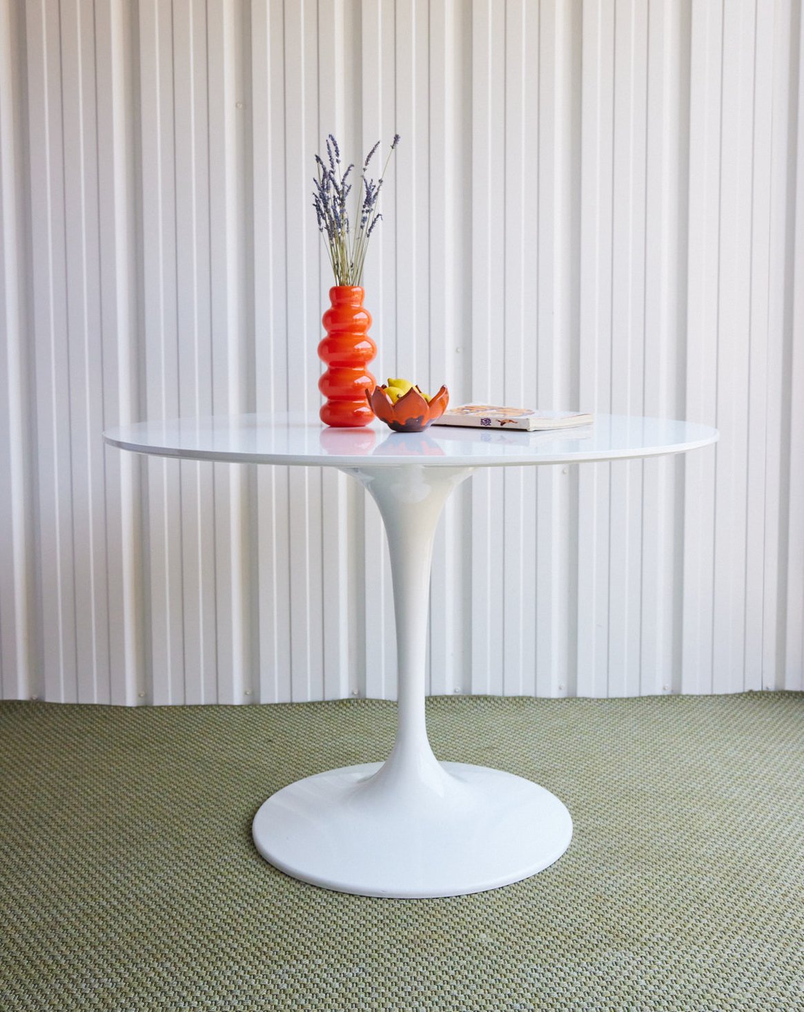 Table à manger tulipe blanche Karla N°1229 - Bon état, DEBONGOUT