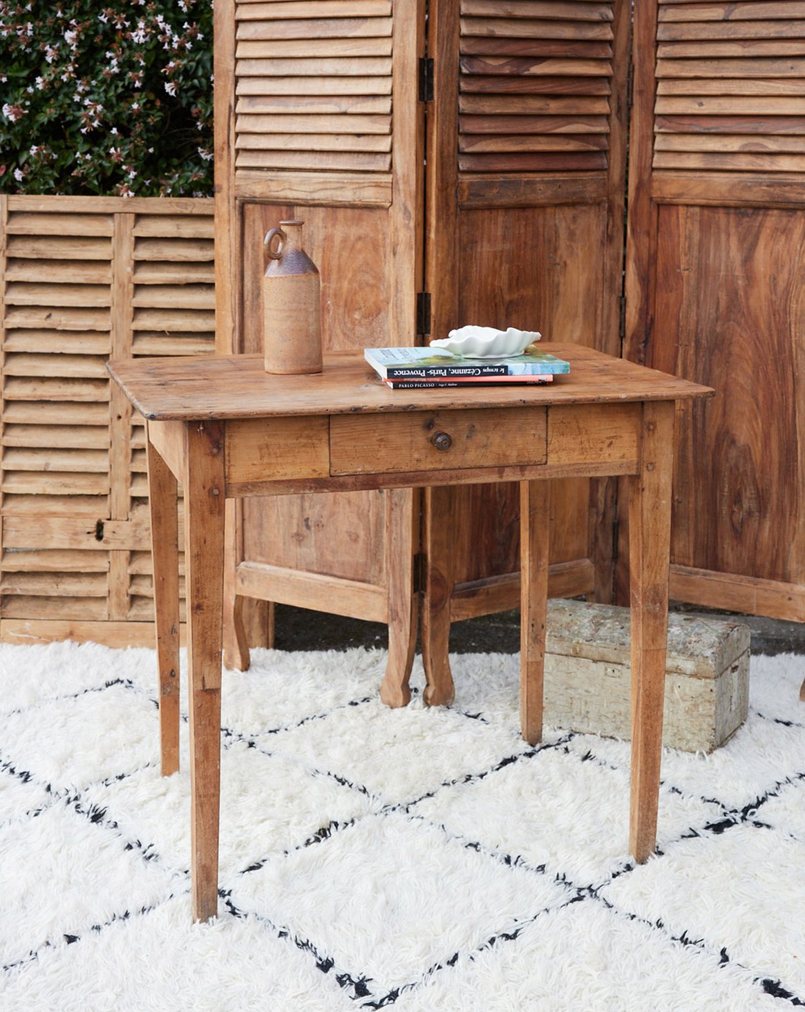 Bureau ancien en bois brut Edouard N°1072 - Bon état, DEBONGOUT