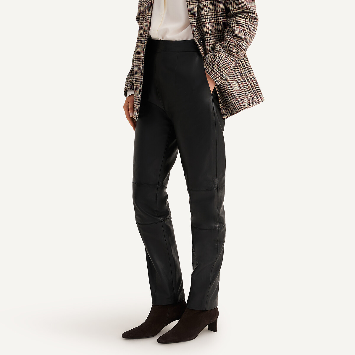Pantalon Jeans Homme En Cuir D'agneau Noir Avec Franges Sur Le Bas De Chaque Cote Modele Donime - 5