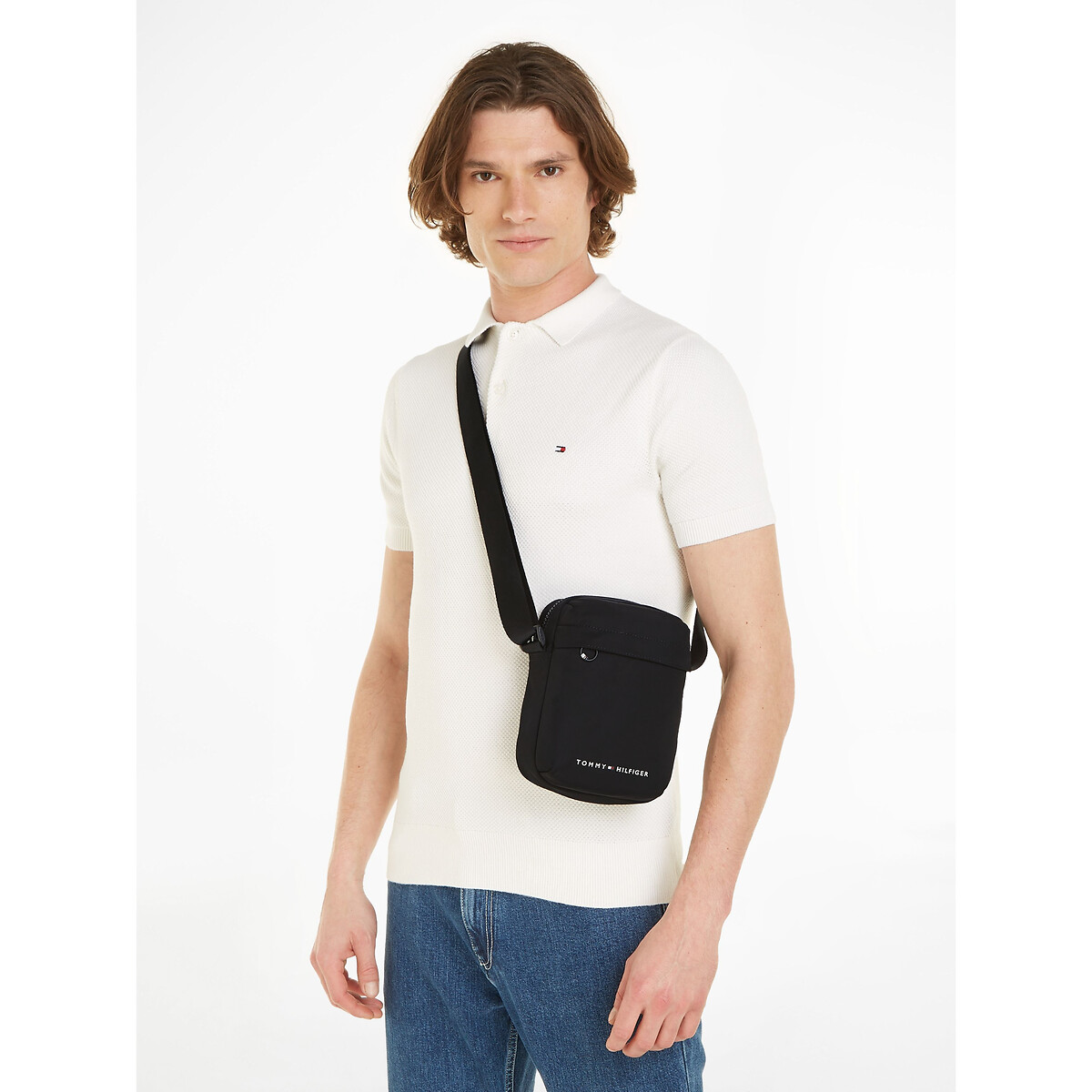 Mini reporter bag tommy on sale hilfiger