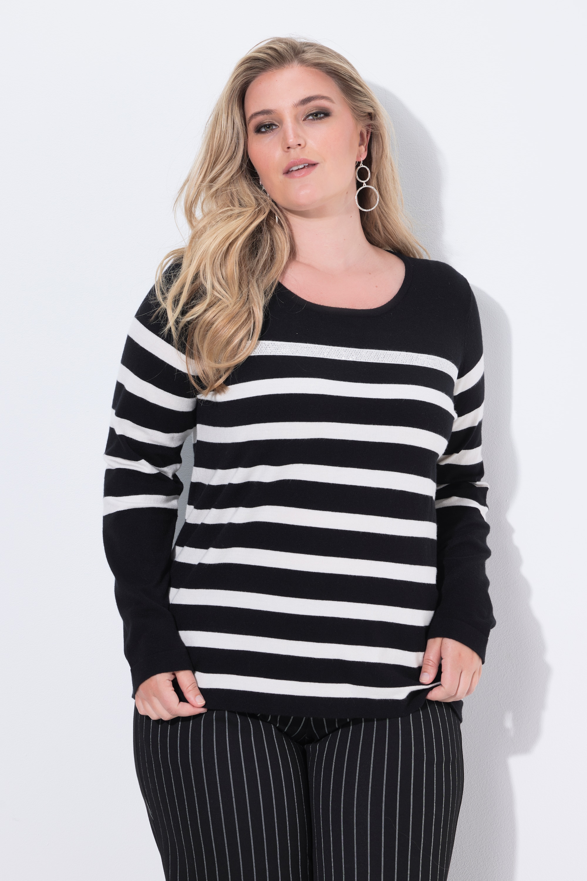 Pull à col rond et manches longues, ULLA POPKEN