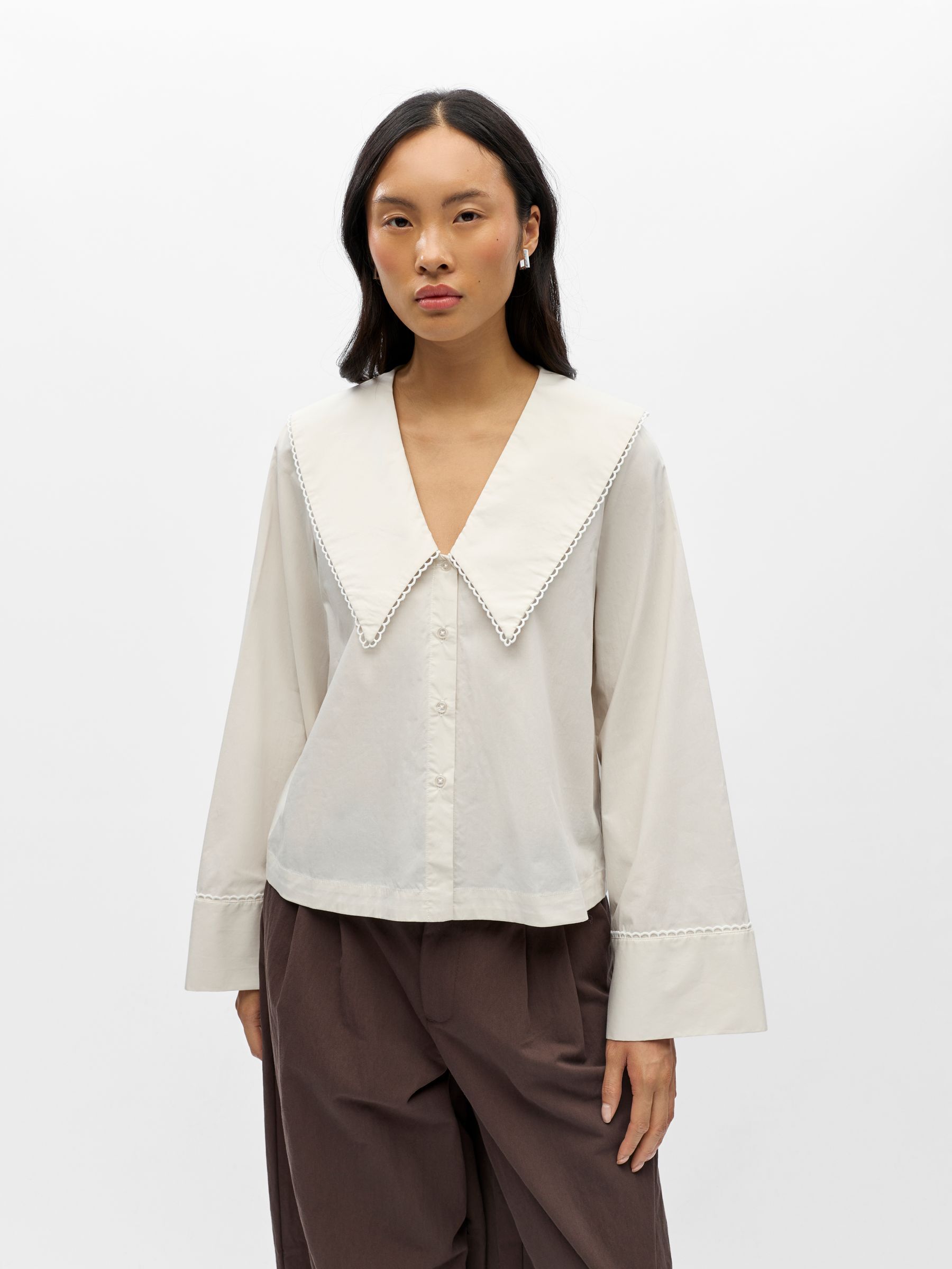 Chemise, OBJECT
