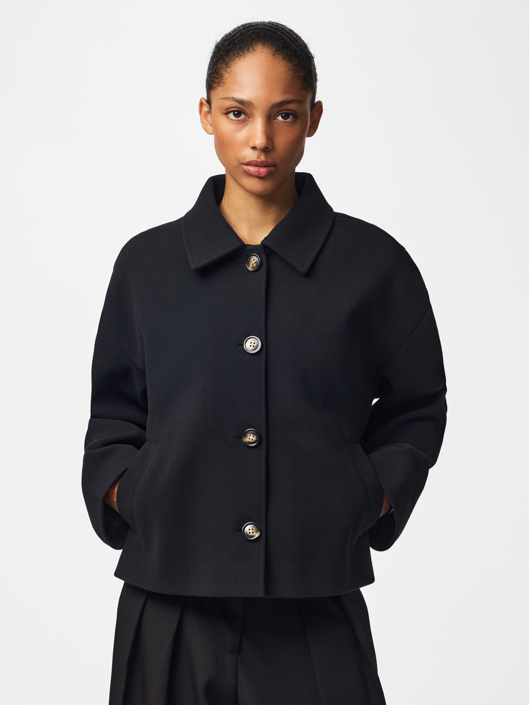 Manteau, PIECES