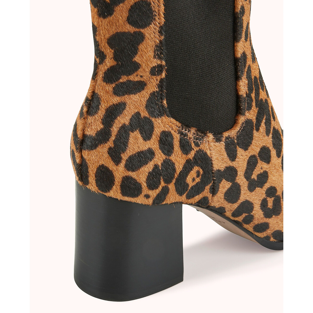 Boots store leopard cosmoparis