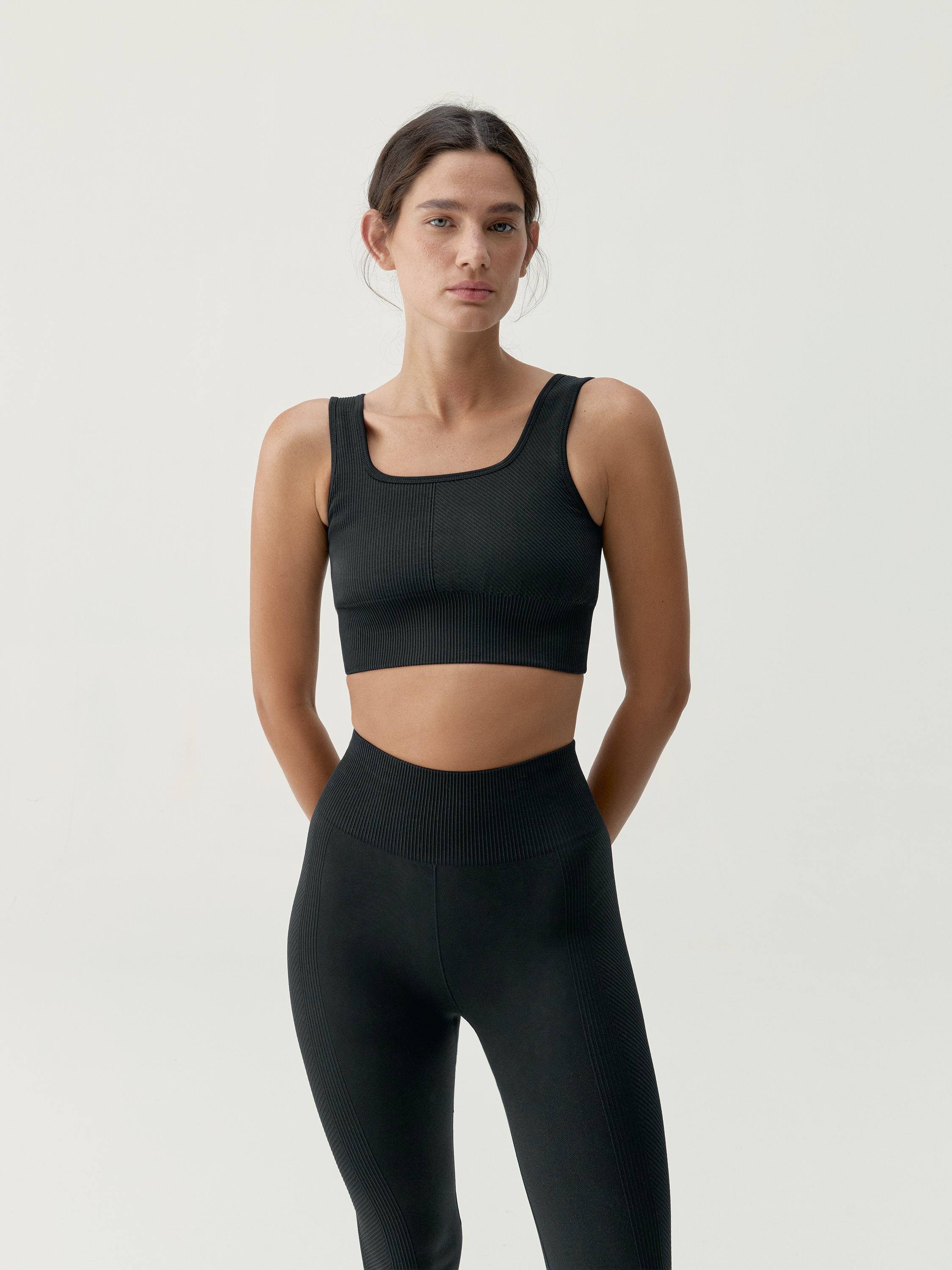 Brassière de sport femme Idara maintien élevé bretelles coussinets amovibles, BORN