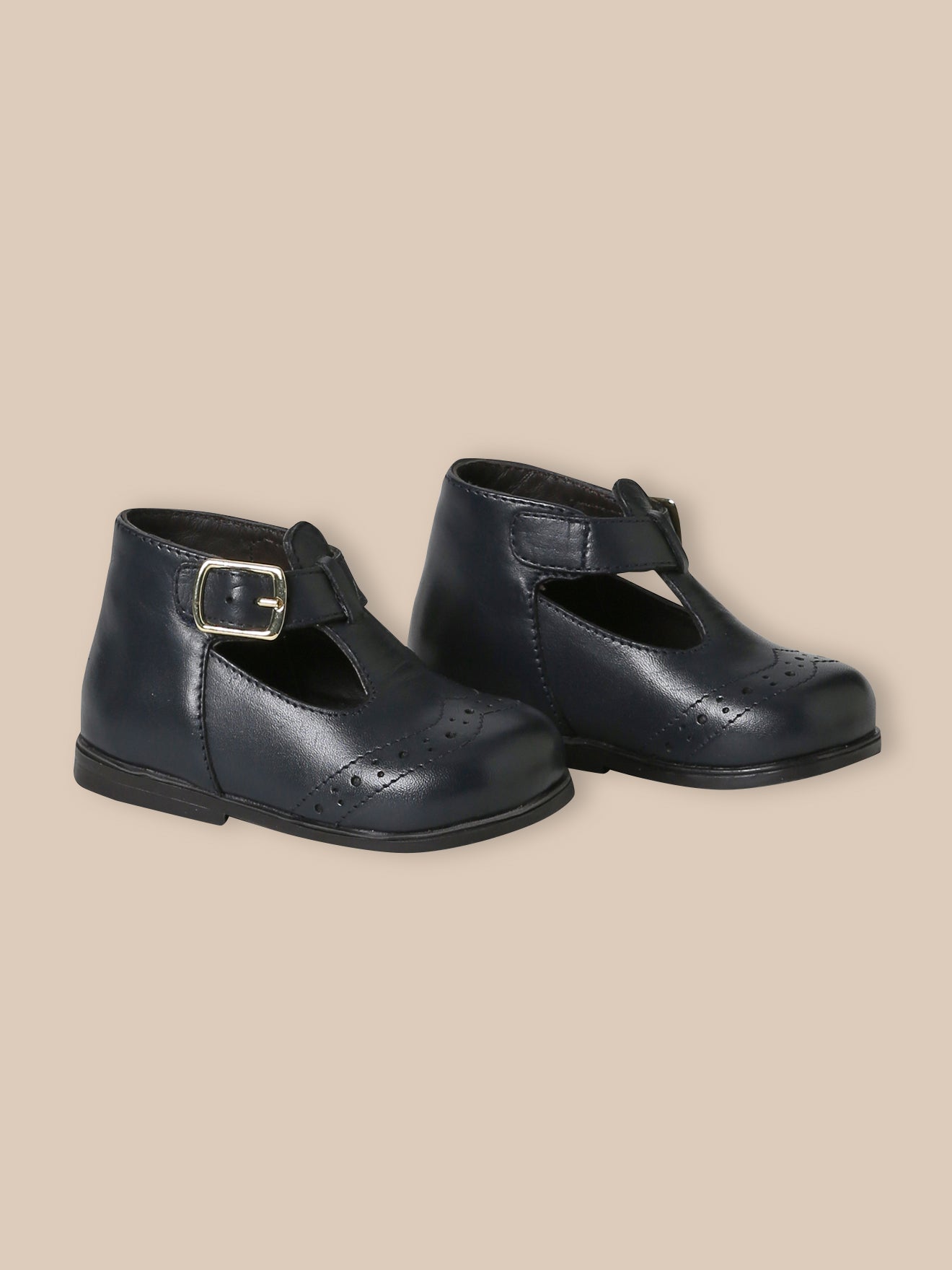 Salomés en cuir, CYRILLUS