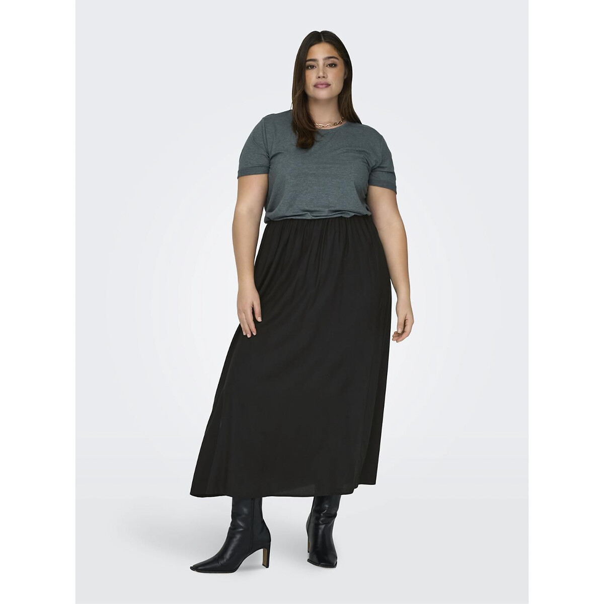 Pleated Maxi Skirt